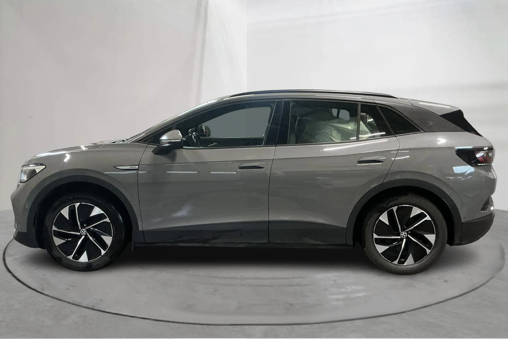 Presentationsfoto 2 av 15: VW ID.4 77kWh 4Motion (265hk) - 14 622 mil - Automat - grå - 2023