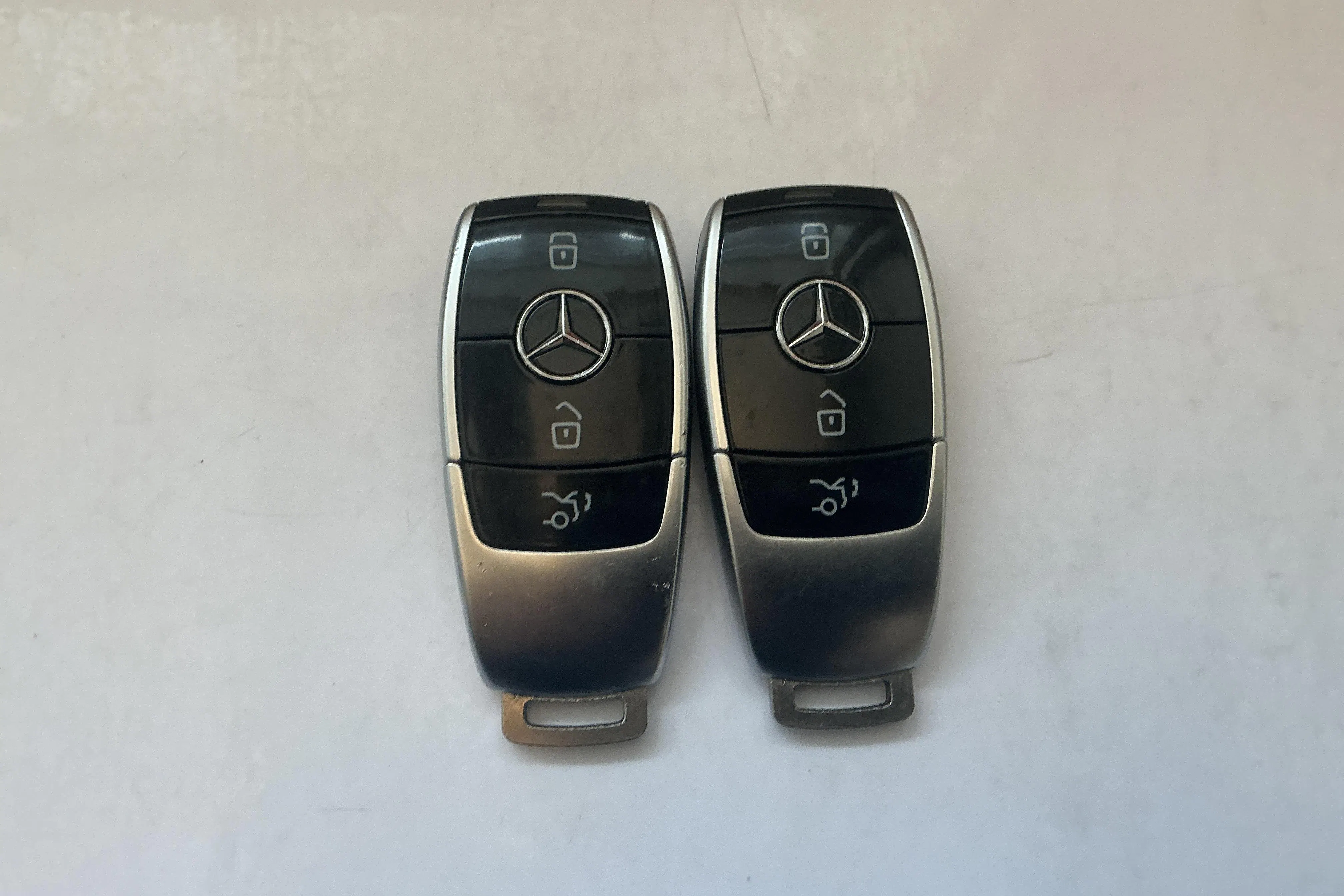 Presentationsfoto 16 av 16: Mercedes E 300 de Sedan 4MATIC W213 (306hk) - 9 979 mil - Automat - svart - 2022