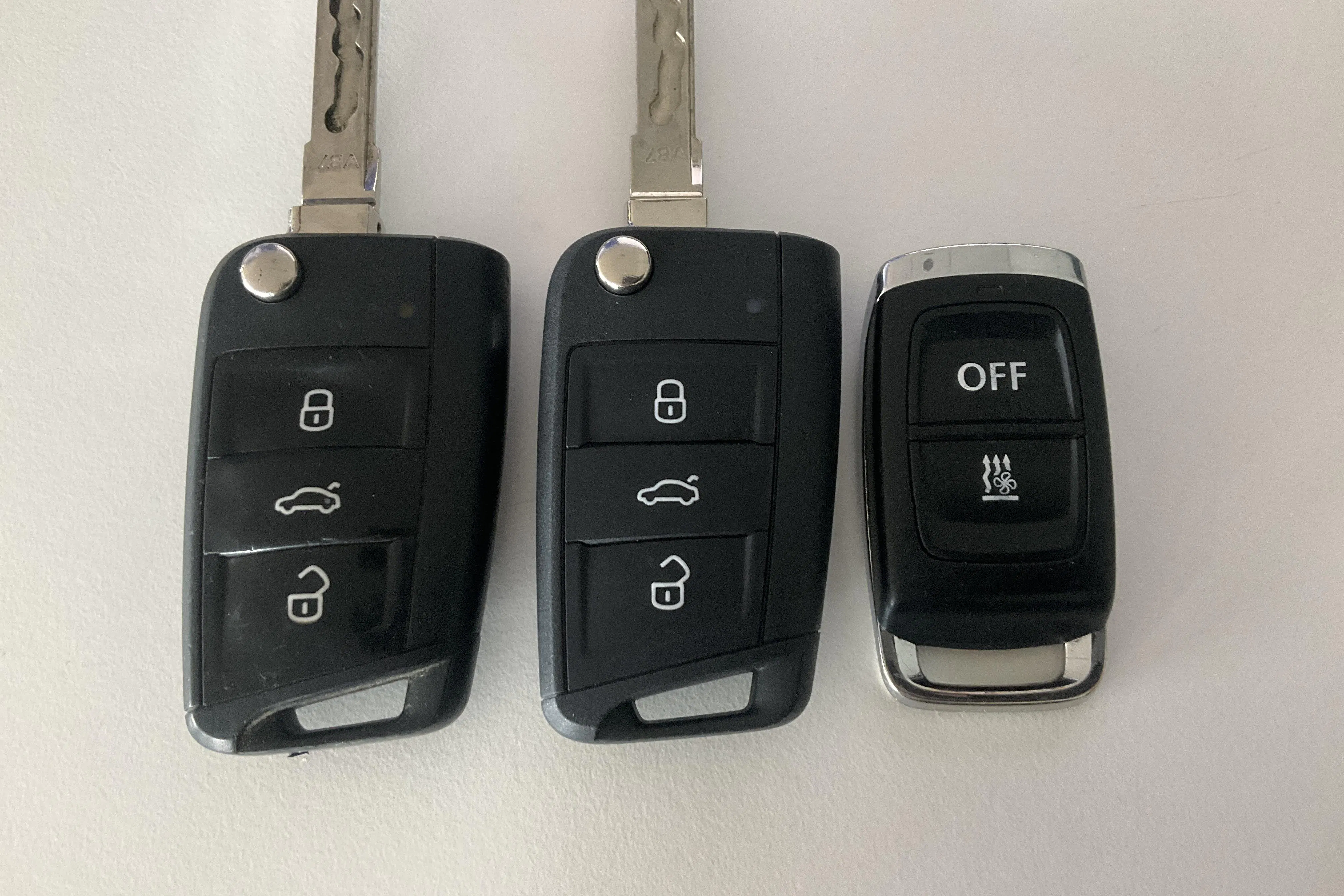 Presentation photo 19 of 19: Skoda Octavia Scout II 2.0 TDI 4X4 (150hk) - 181 780 km - Automatic - silver - 2018