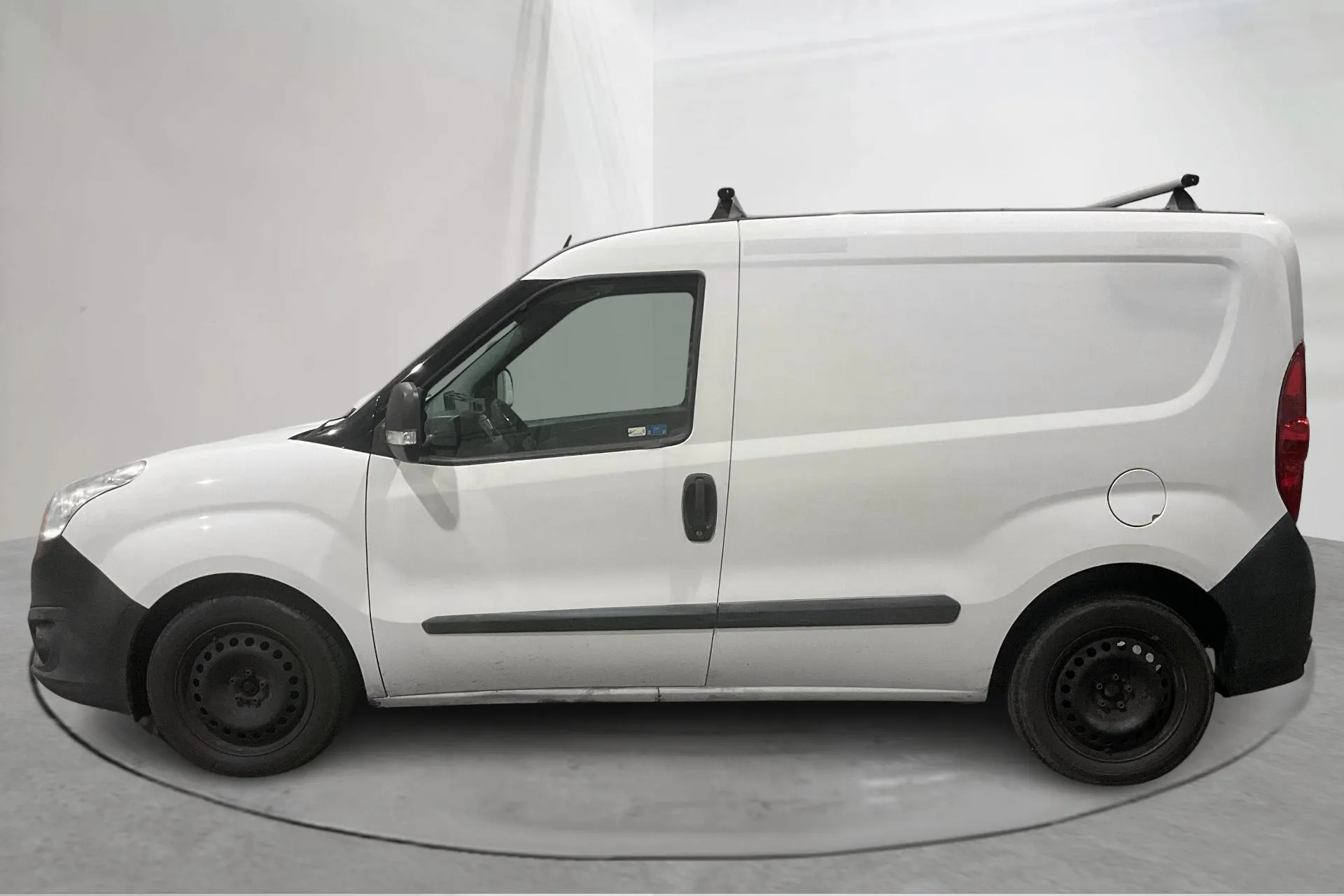 Presentation photo 2 of 11: Opel Combo 1.3 CDTI Skåp (90hk) - 187 240 km - Manual - white - 2013