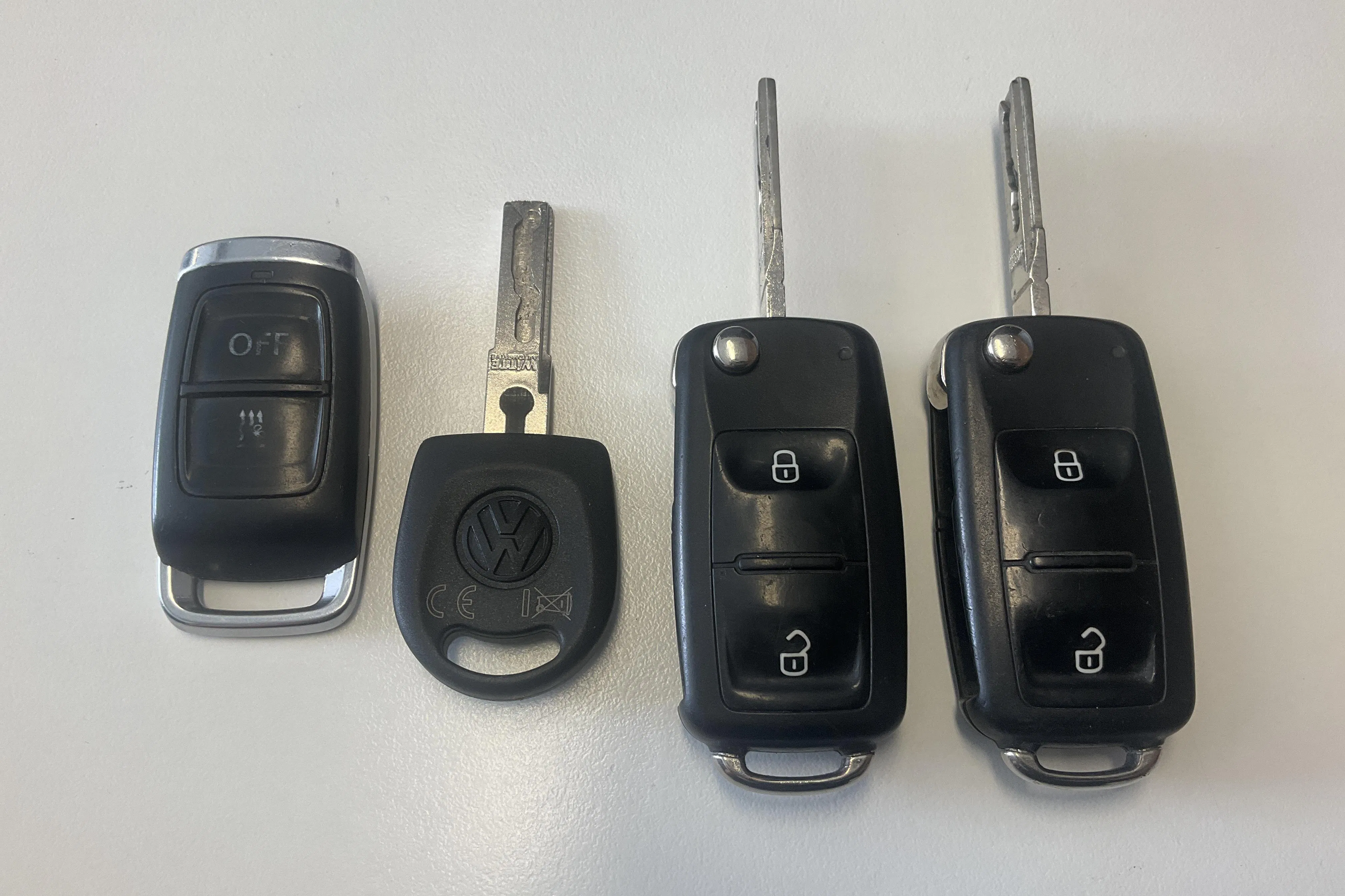 Presentationsfoto 14 av 14: VW Transporter T6 2.0 TDI BMT Skåp (150hk) - 14 682 mil - Automat - vit - 2019