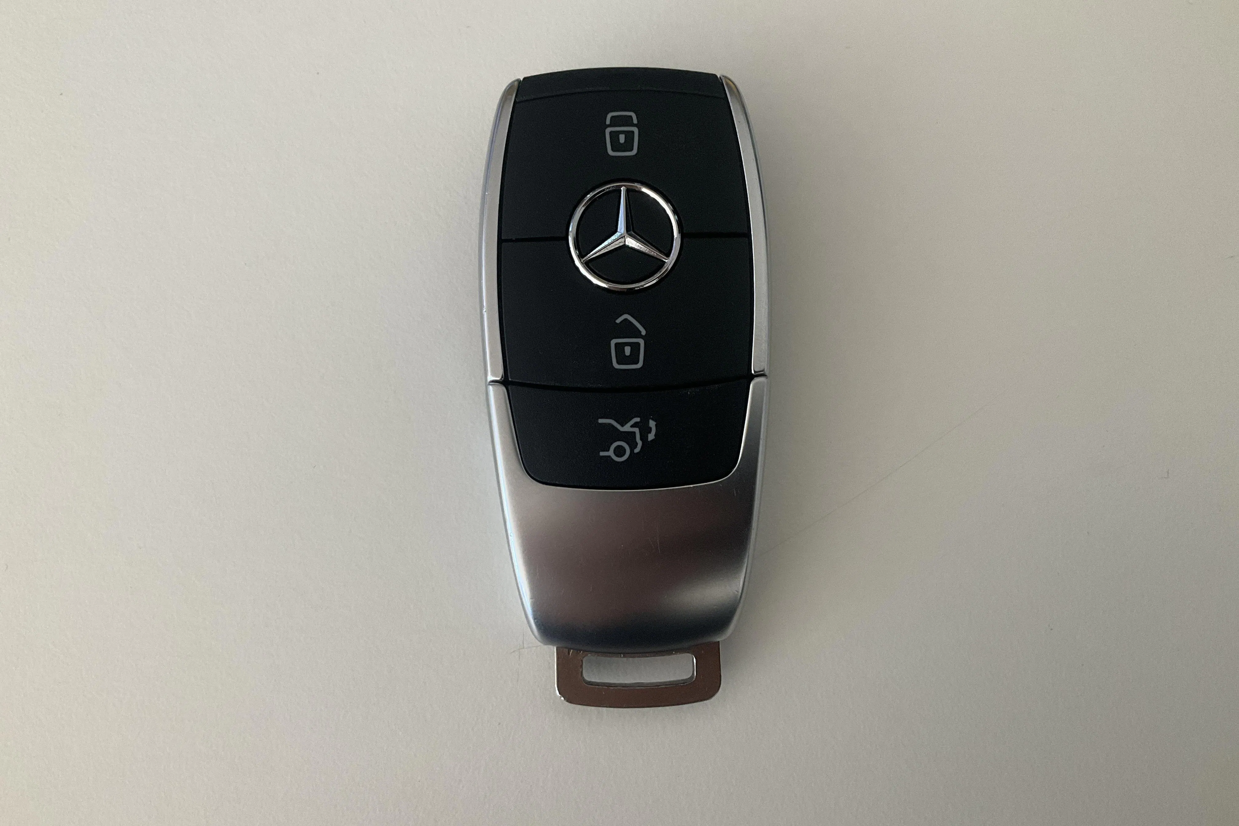 Presentation photo 15 of 15: Mercedes EQA 250+ H243 (190hk) - 41 280 km - Automatic - black - 2025