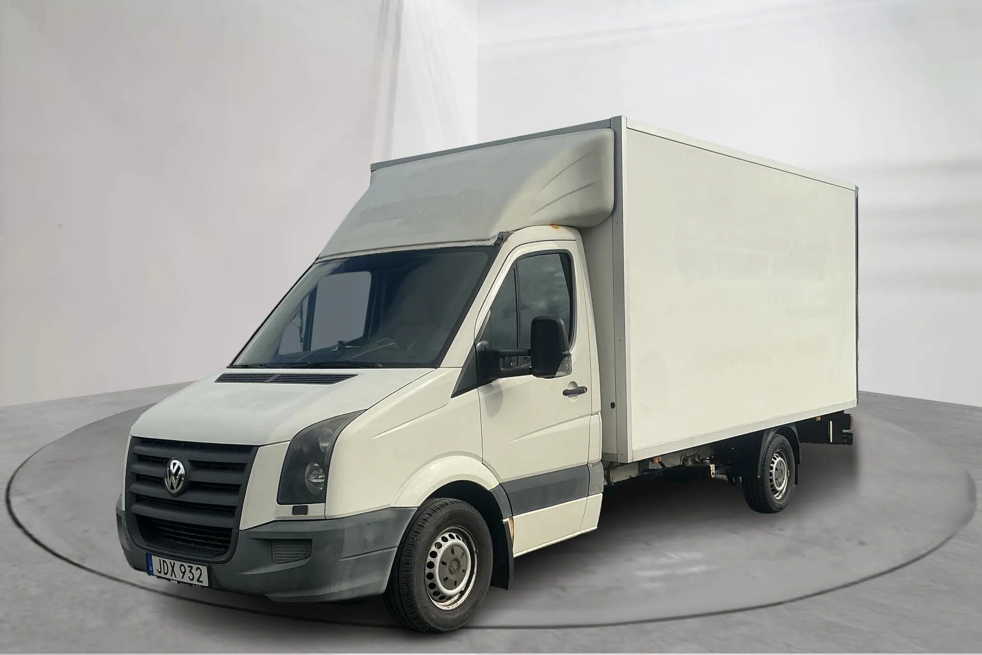 Presentation photo 1 of 16: VW Crafter 35 2.5 TDI Volymskåp (163hk) - 289 580 km - Manual - white - 2009