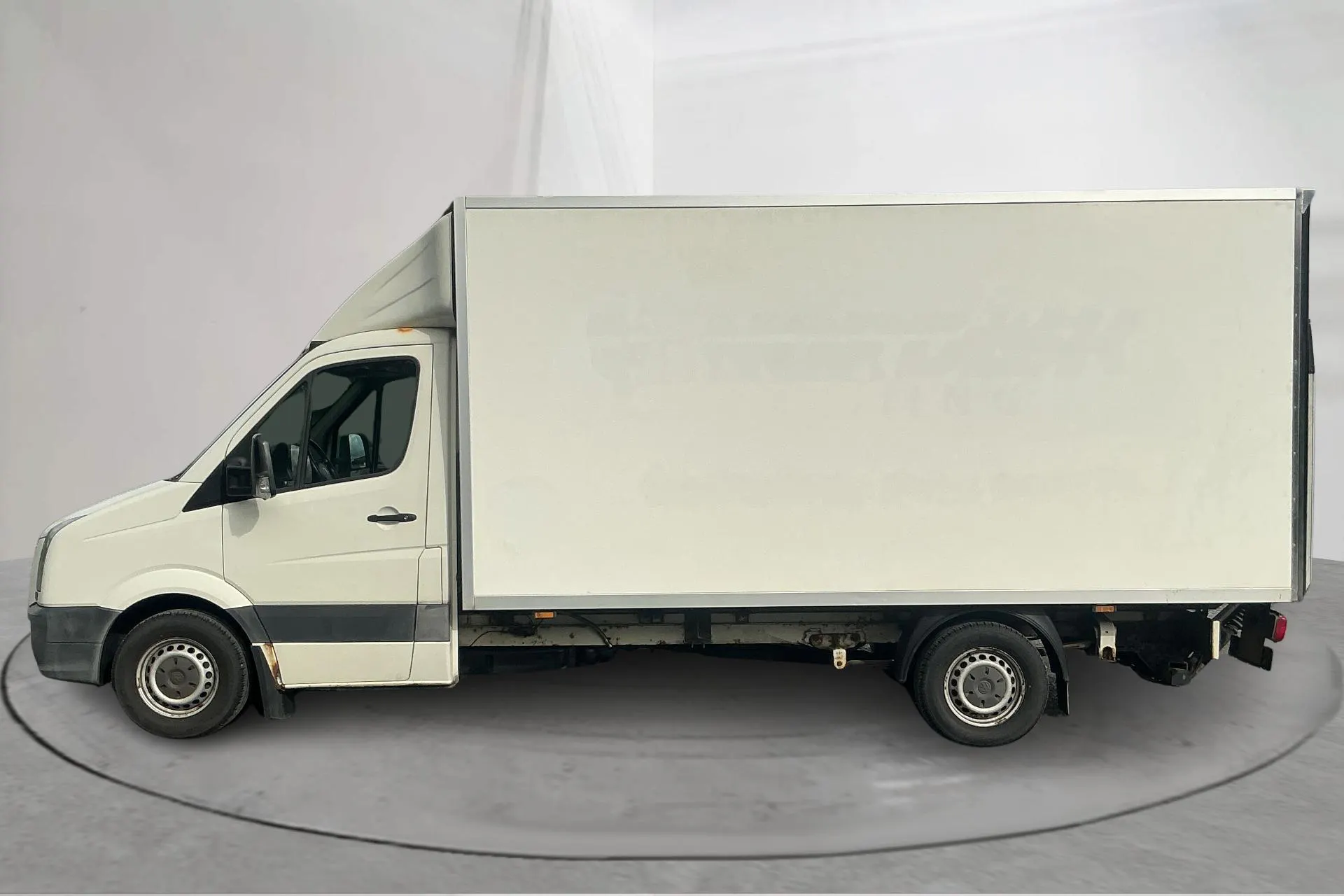 Presentation photo 2 of 16: VW Crafter 35 2.5 TDI Volymskåp (163hk) - 289 580 km - Manual - white - 2009