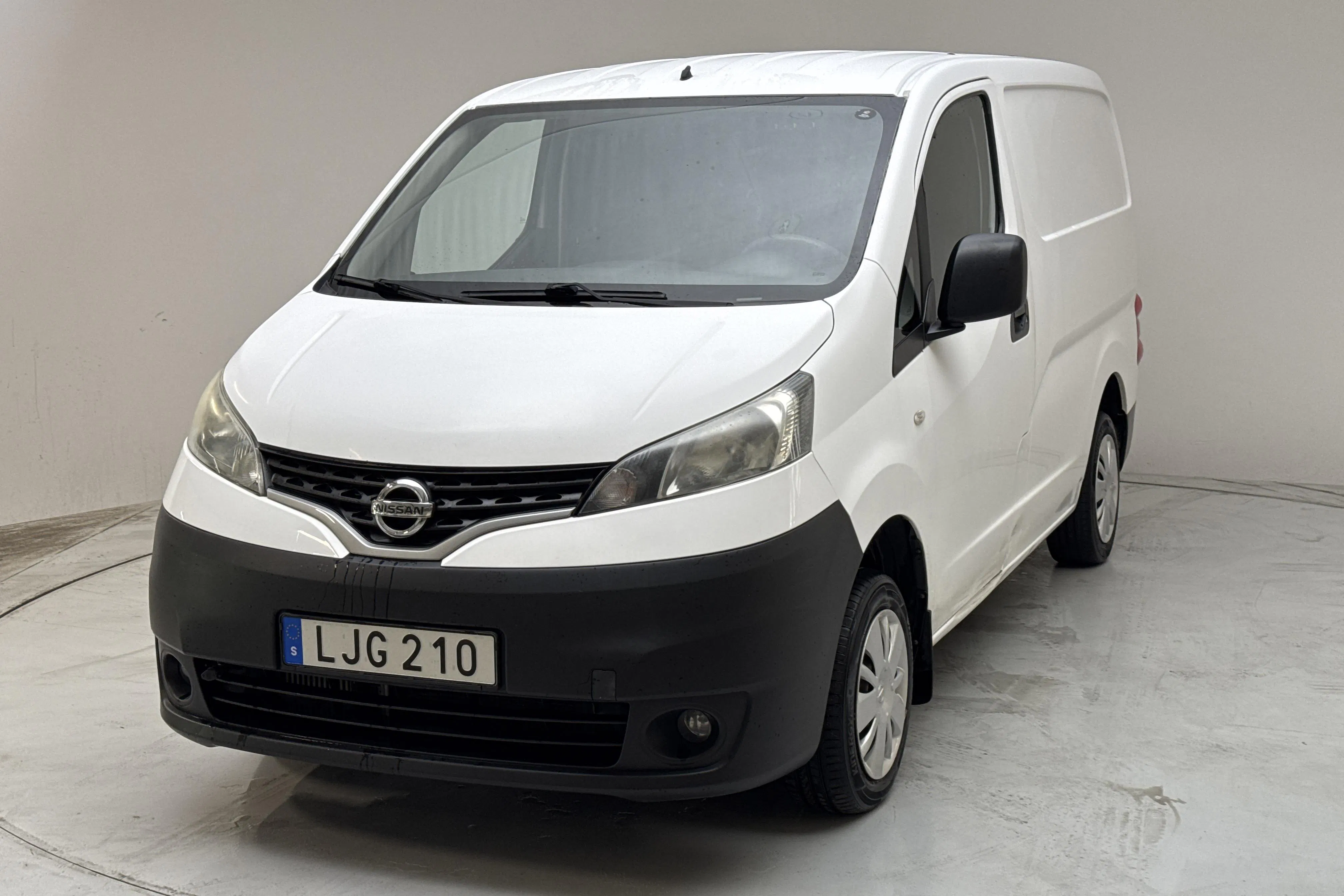 Presentation photo 1 of 13: Nissan NV200 1.5 dCi Skåp (90hk) - 161 810 km - Manual - white - 2014