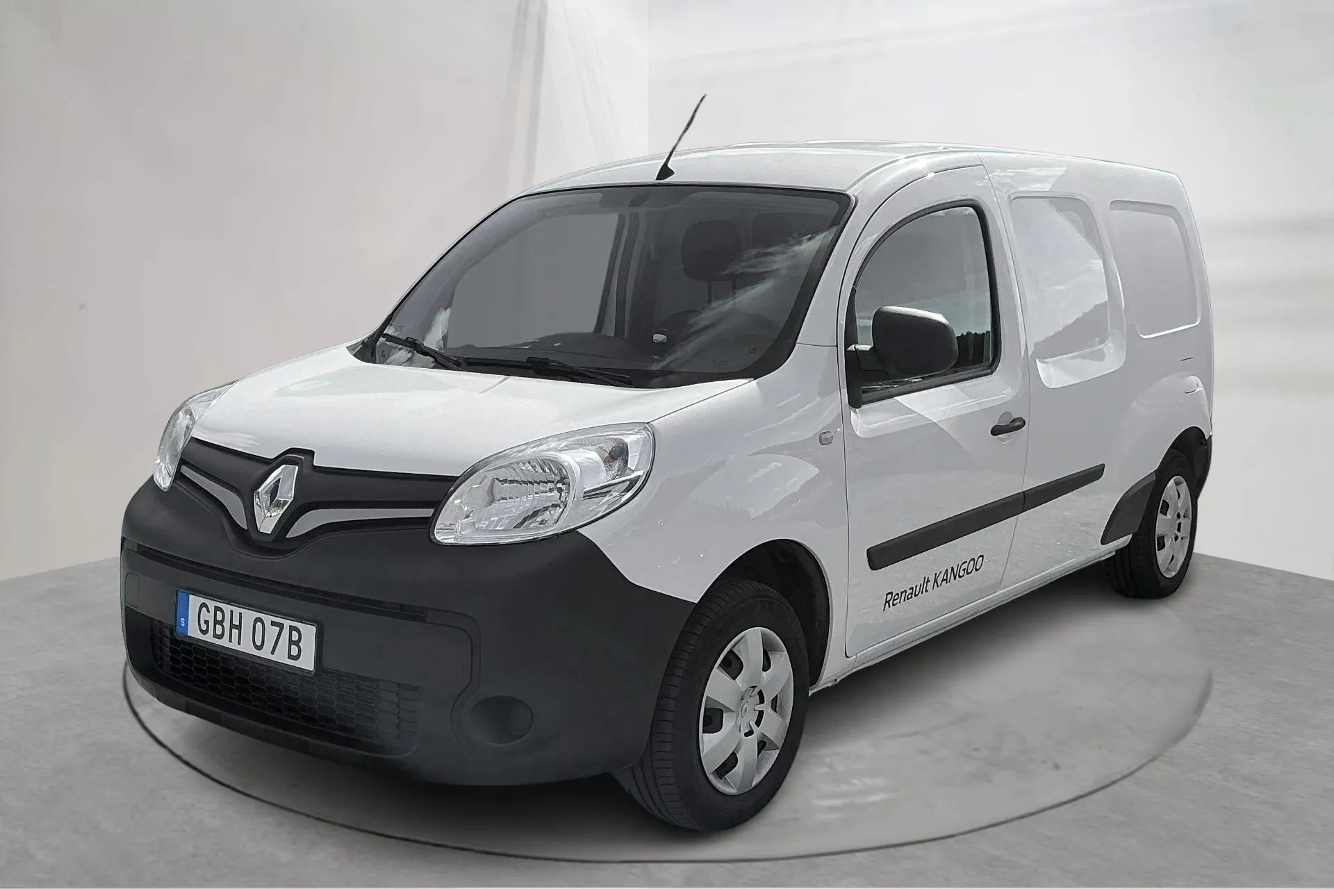 Presentationsfoto 1 av 12: Renault Kangoo 1.5 dCi Maxi Skåp (95hk) - 2 753 mil - Manuell - vit - 2020