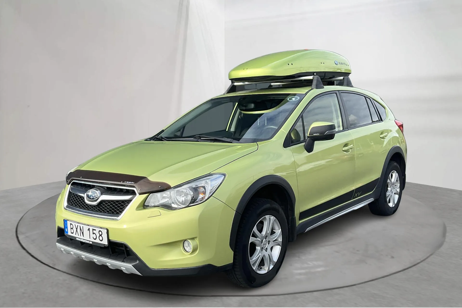 Presentationsfoto 1 av 19: Subaru XV 2.0i (150hk) - 10 427 mil - Automat - grön - 2014