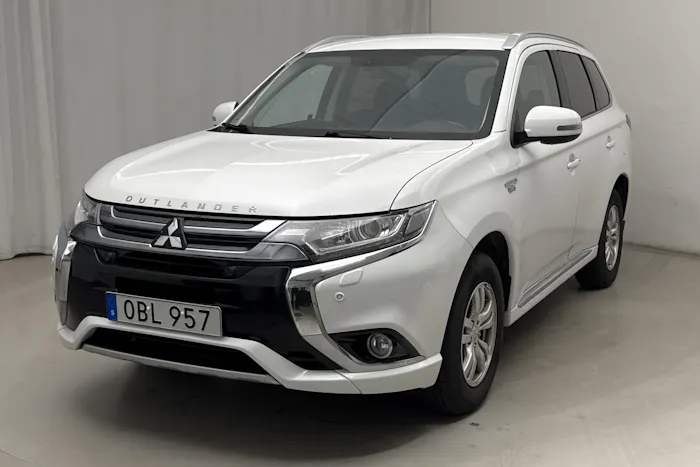 Mitsubishi Outlander 2.0 Plug-in Hybrid 4WD (203hk)