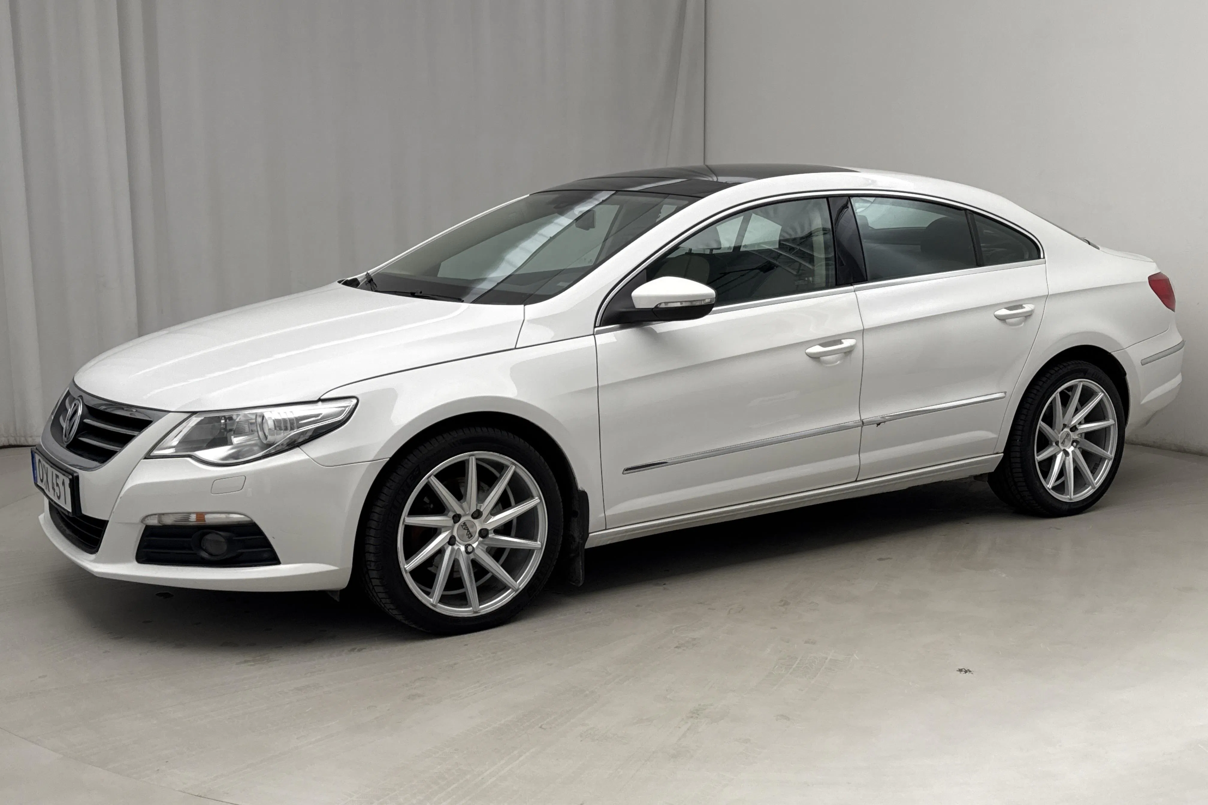 Presentation photo 2 of 19: VW Passat CC 2.0 TDI 4Motion (170hk) - 167 110 km - Automatic - white - 2011