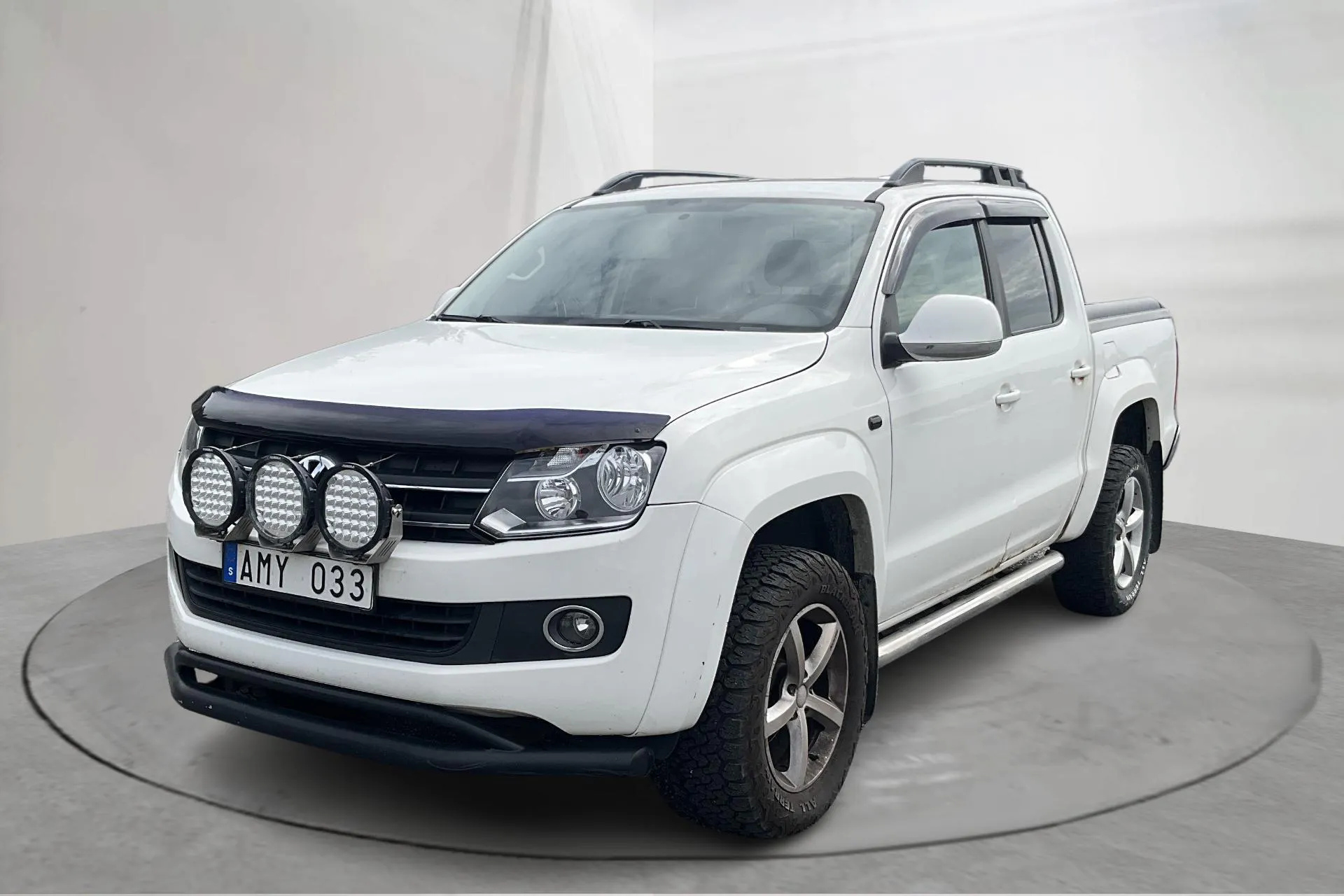 Presentation photo 1 of 14: VW Amarok 2.0 TDI 4motion (163hk) - 238 820 km - Manual - white - 2011