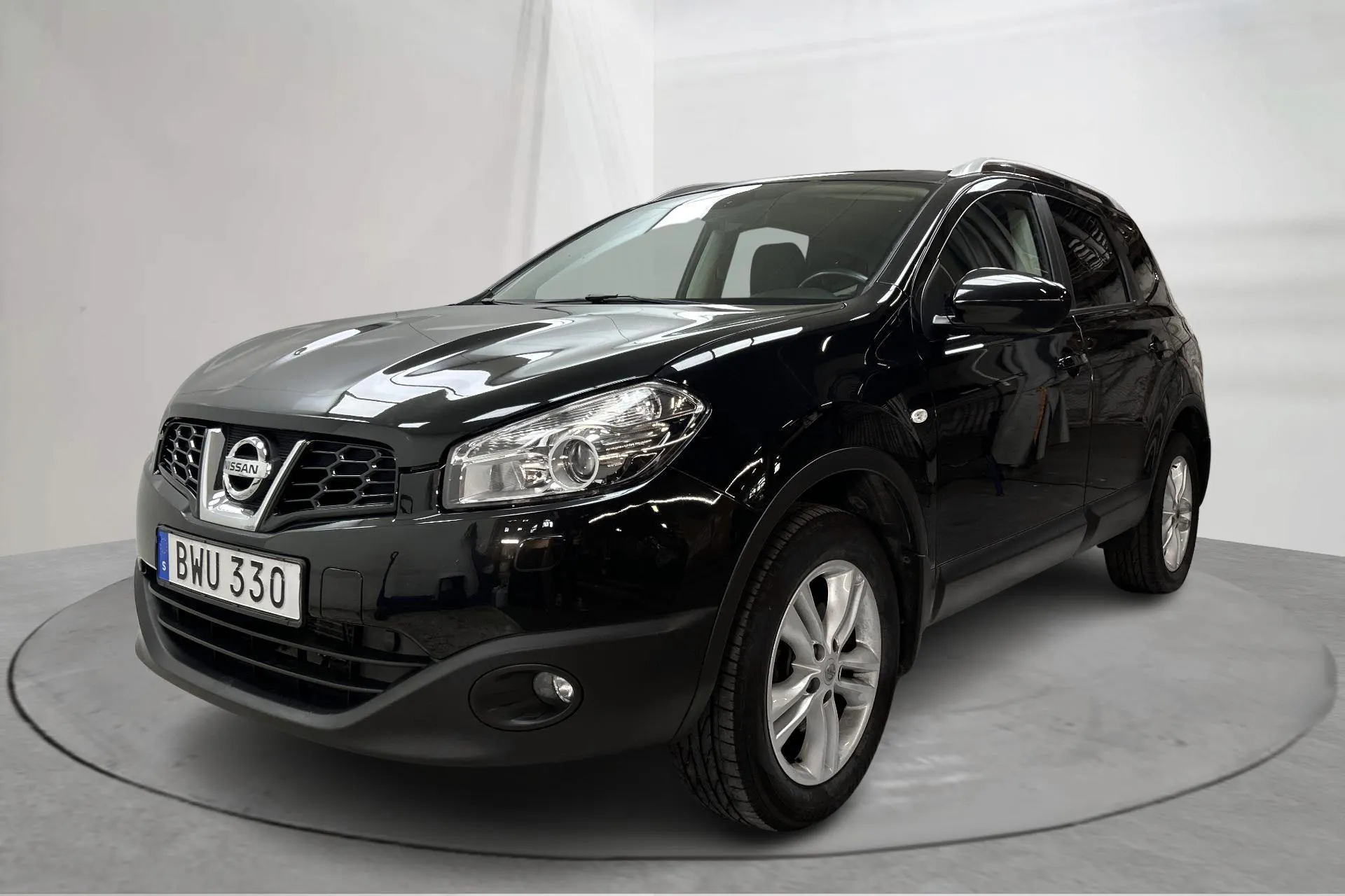 Presentation photo 1 of 13: Nissan Qashqai+2 2.0 4x4 (140hk) - 72 540 km - Automatic - black - 2012