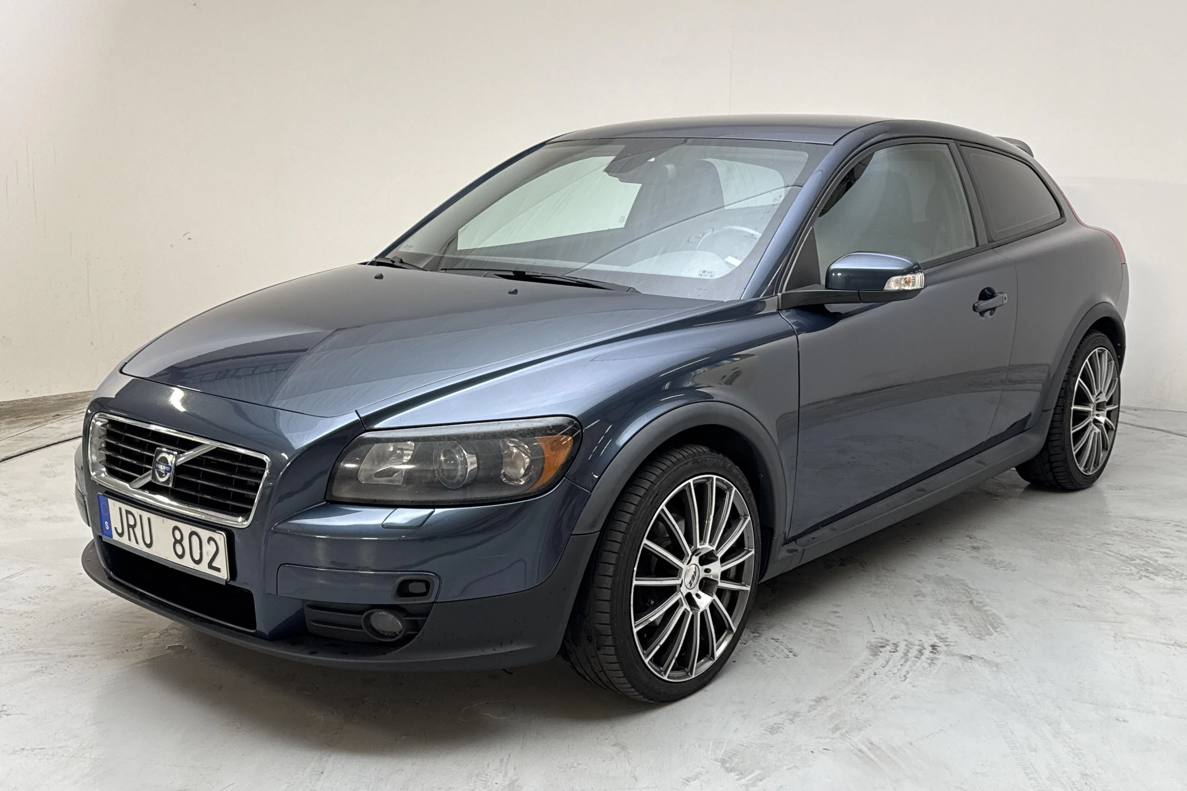 Presentation photo 1 of 13: Volvo C30 1.8 Flexifuel (125hk) - 189 990 km - Manual - blue - 2009