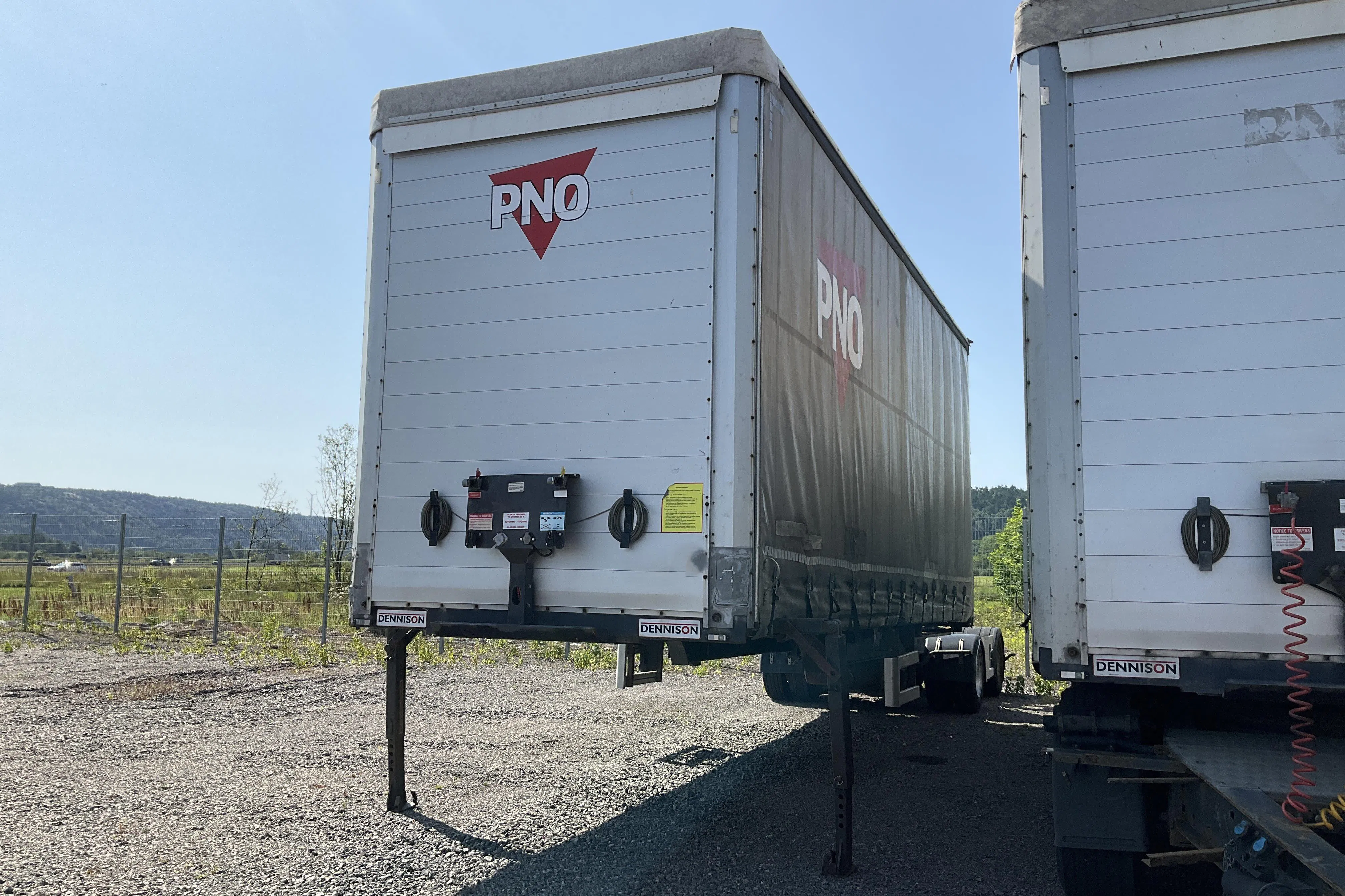 Presentation photo 1 of 34: DENNISON EF24CS - 0 km - 2018