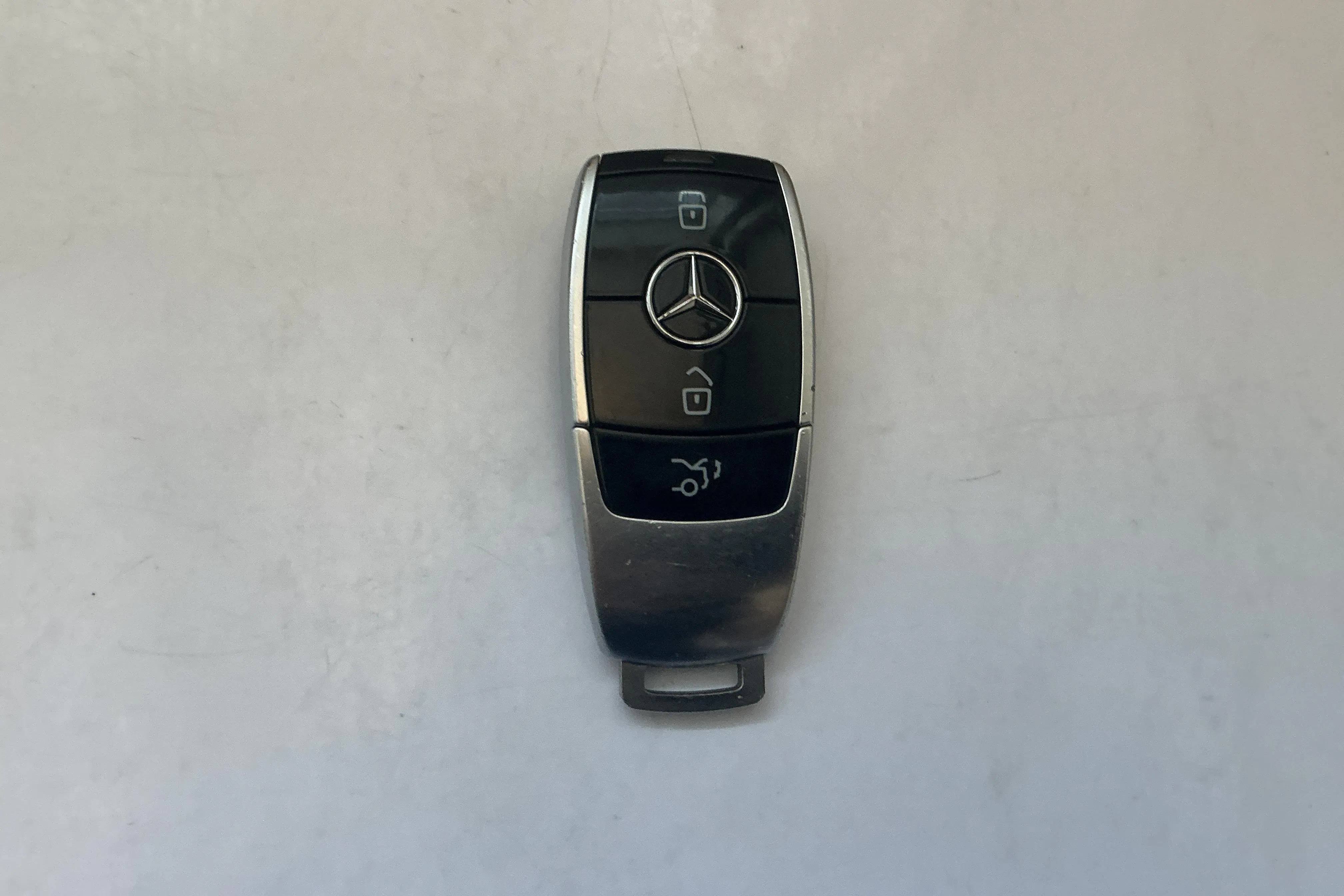 Presentation photo 17 of 17: Mercedes E 350 d Sedan W213 (258hk) - 182 760 km - Automatic - gray - 2018