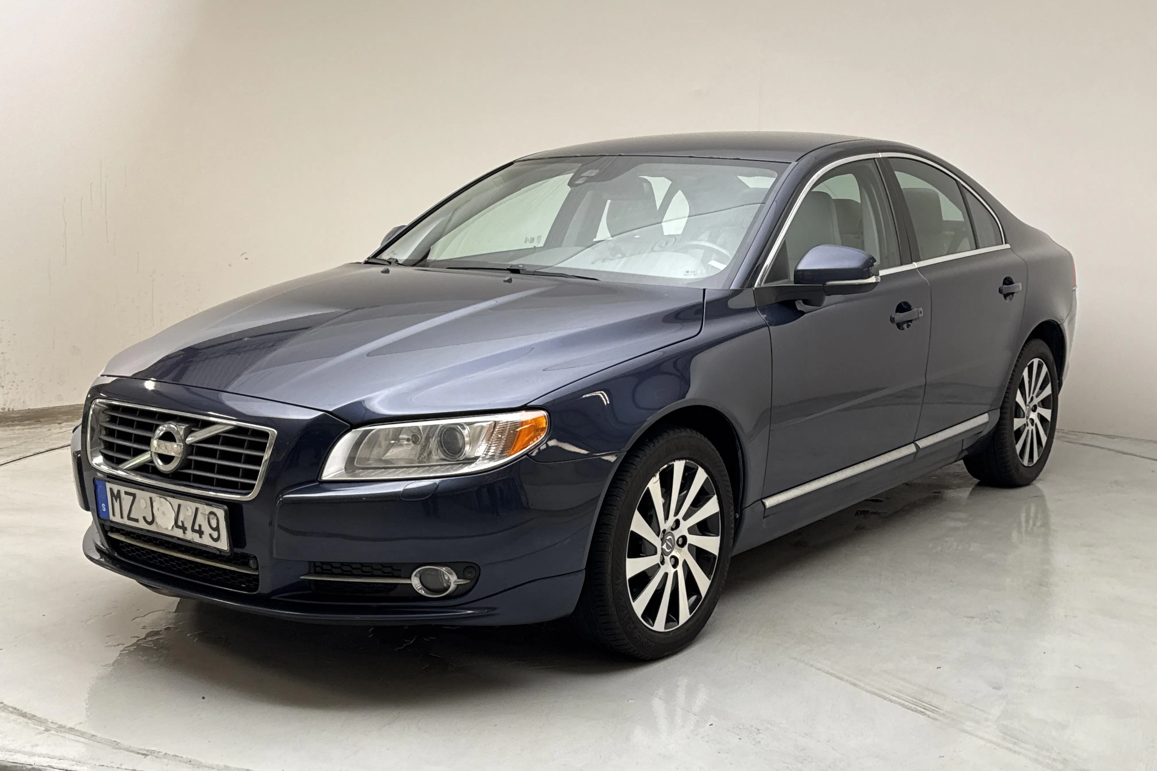 Presentation photo 1 of 13: Volvo S80 D4 (163hk) - 242 460 km - Manual - blue - 2013