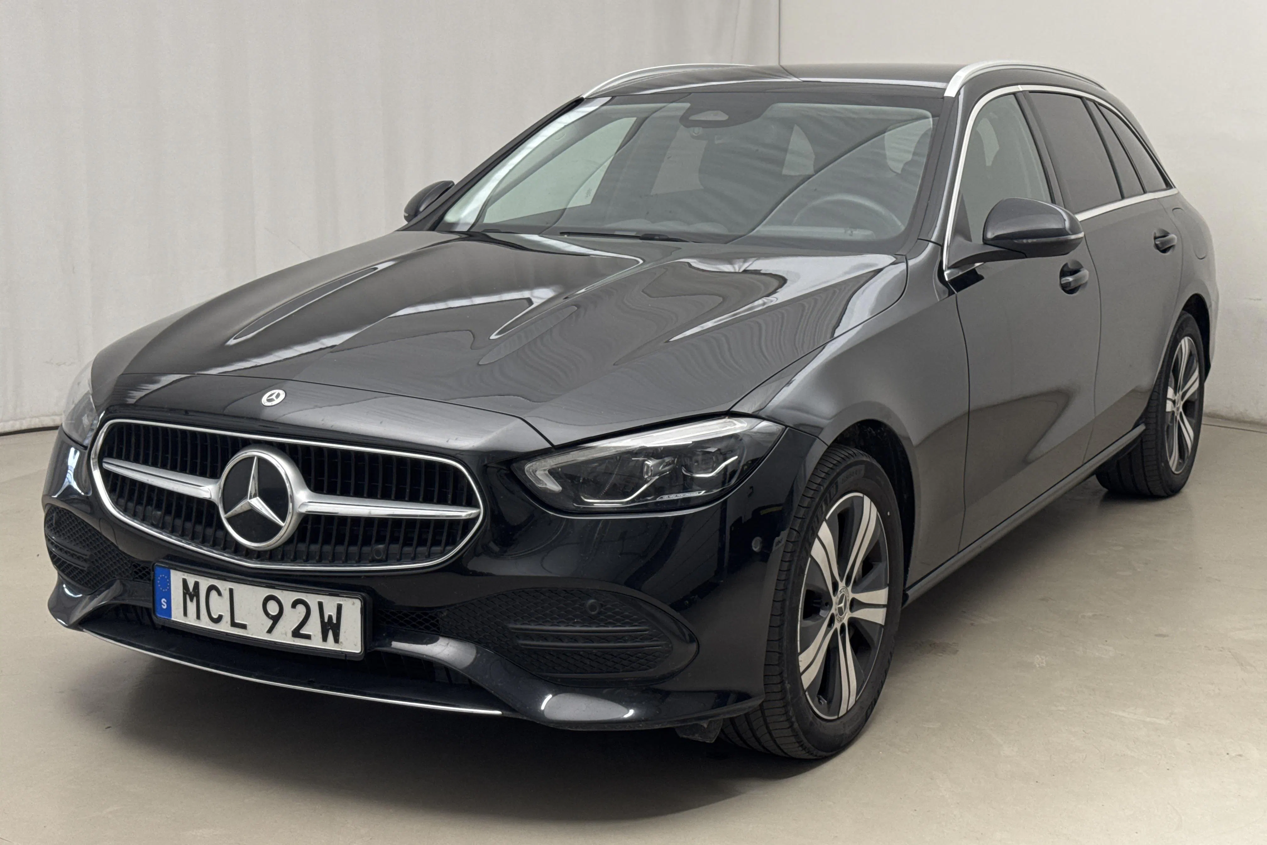 Presentation photo 1 of 19: Mercedes C 300 e Kombi S206 (333hk) - 81 080 km - Automatic - black - 2023