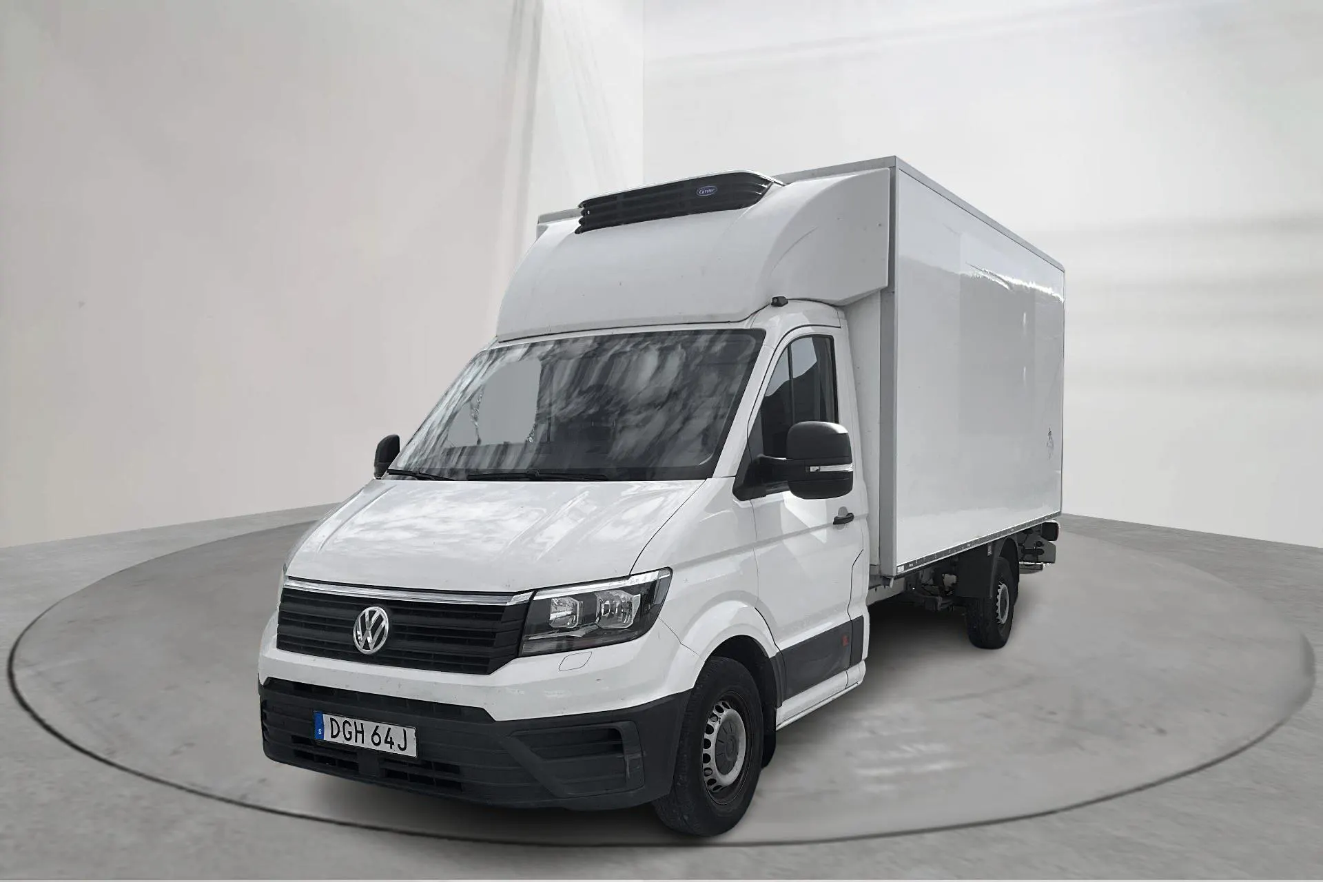 Presentationsfoto 1 av 18: VW Crafter 35 2.0 TDI Volymskåp (177hk) - 13 278 mil - Automat - vit - 2019