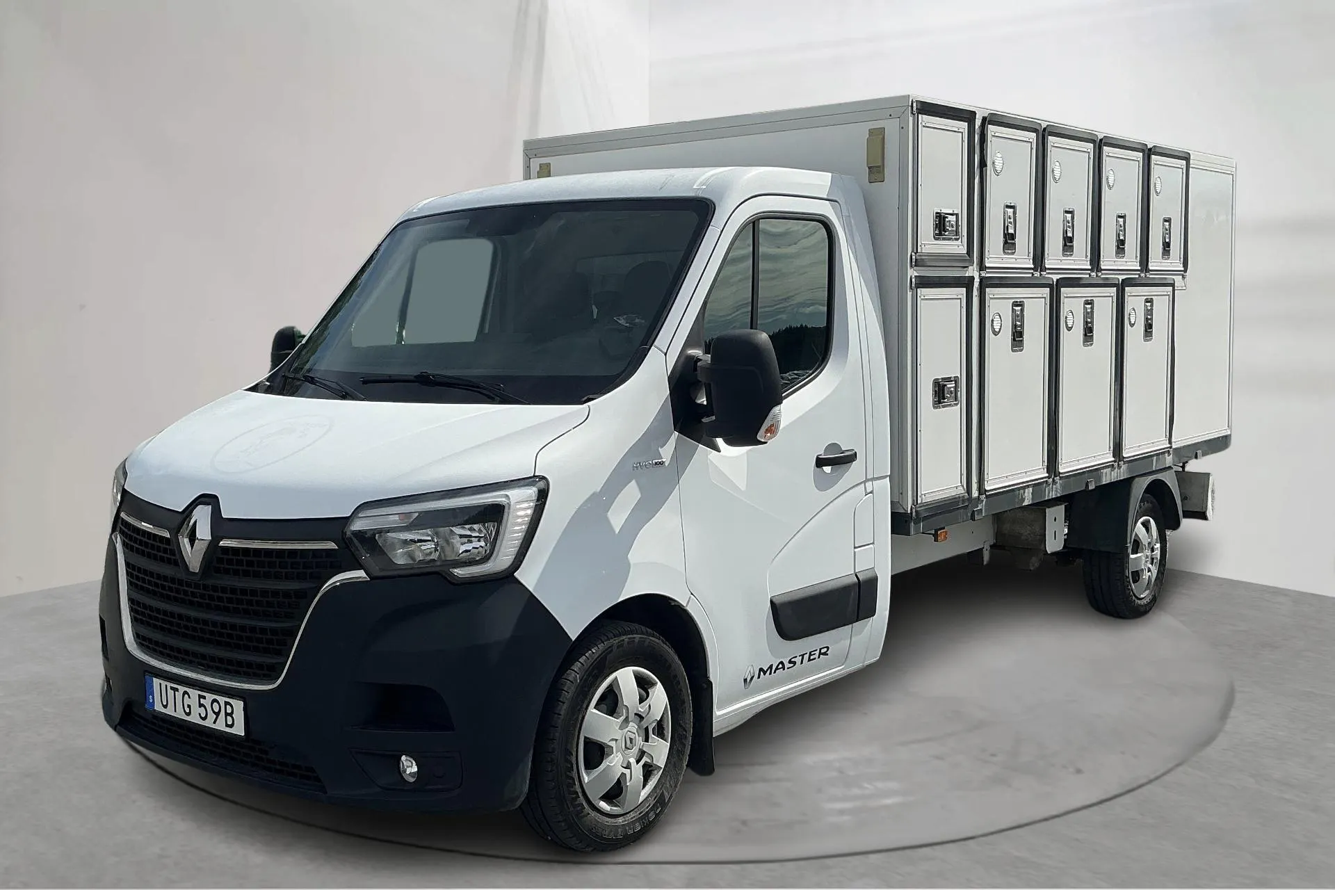 Presentation photo 1 of 14: Renault Master 2.3 dCi FAP 2WD (150hk) - 77 270 km - Manual - white - 2020