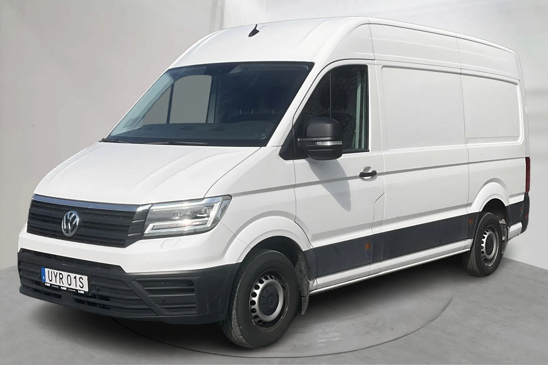 Presentationsfoto 1 av 16: VW Crafter 35 2.0 TDI Skåp (177hk) - 5 307 mil - Automat - vit - 2023