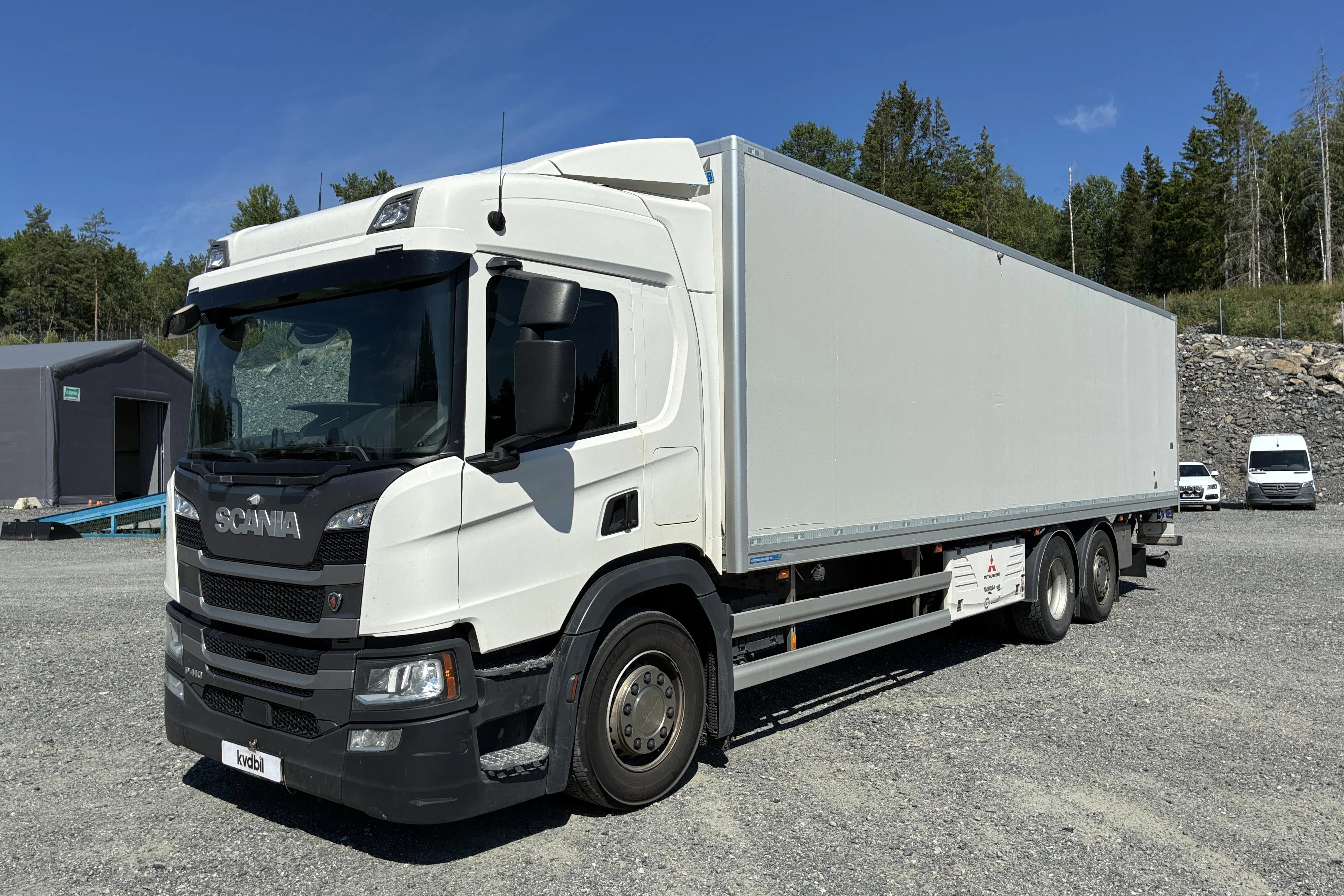 Presentation photo 1 of 142: SCANIA P410 B6X2*4 NB - 300 434 km - Automatic - 2018