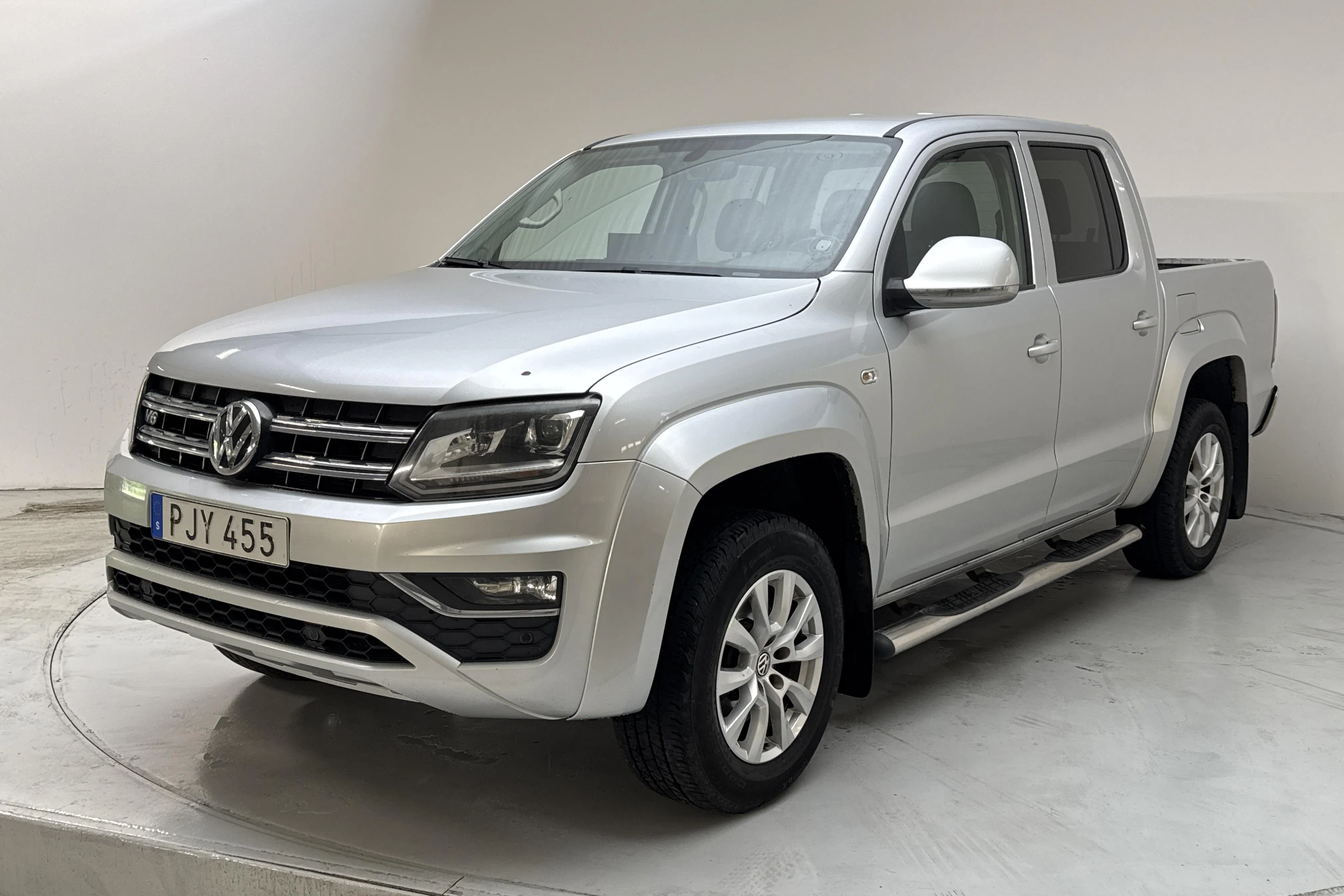 Presentation photo 1 of 14: VW Amarok 3.0 TDI 4motion (224hk) - 205 730 km - Automatic - silver - 2017