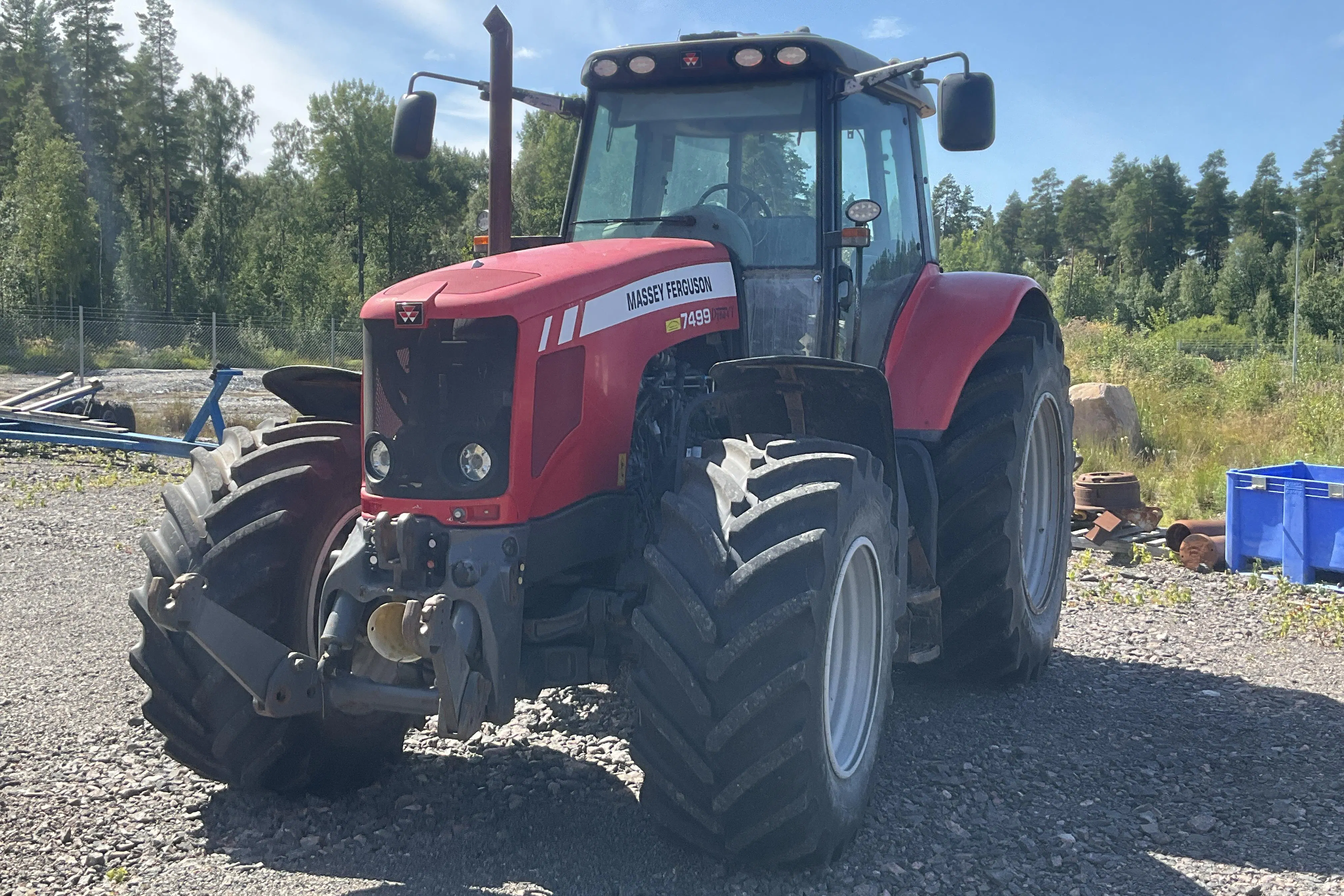 Presentationsfoto 1 av 55: MASSEY FERGUSON 7499 Dyna-VT - 0 km - röd - 2010
