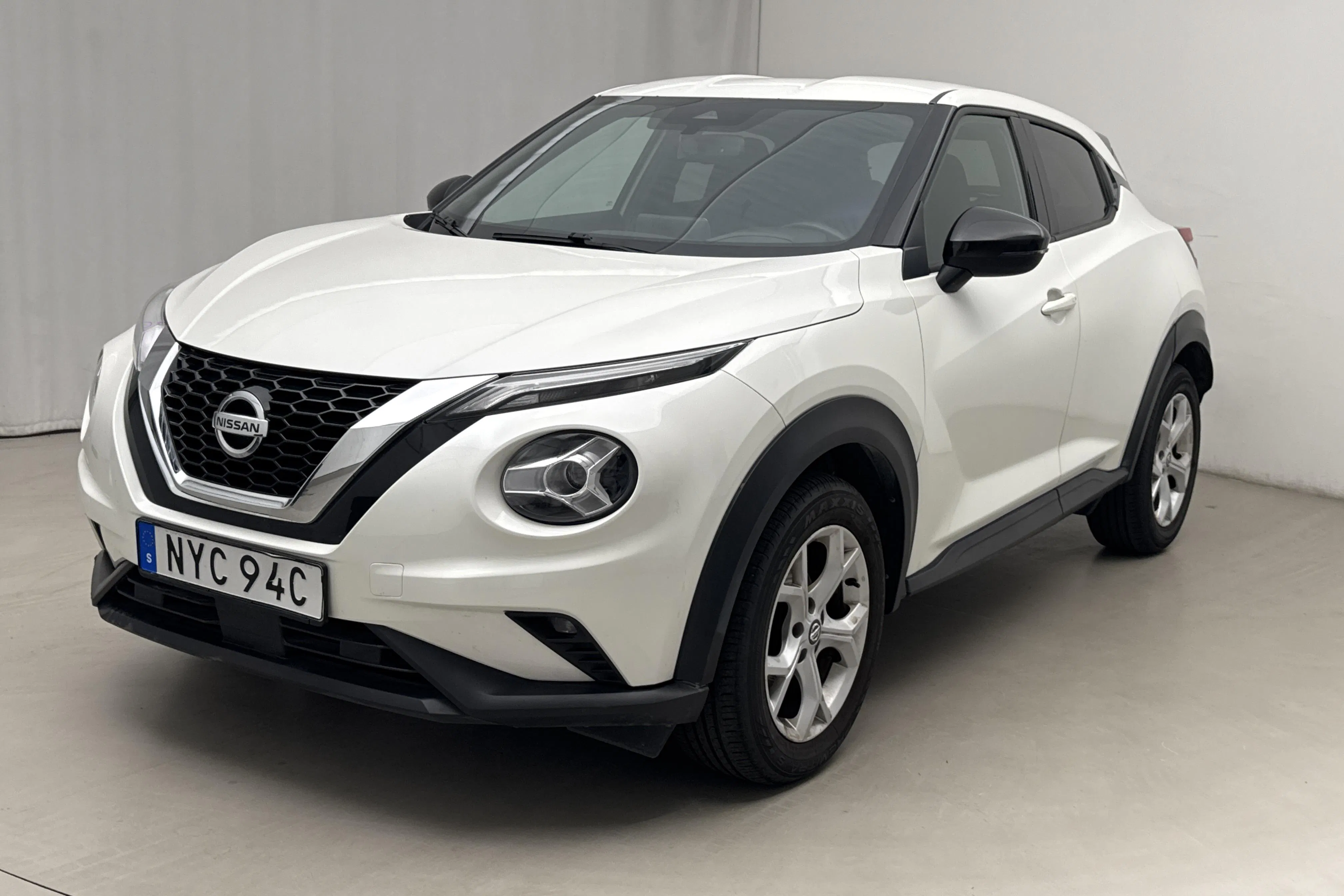 Presentationsfoto 1 av 16: Nissan Juke 1.6 DIG-T (117hk) - 11 333 mil - Manuell - vit - 2020