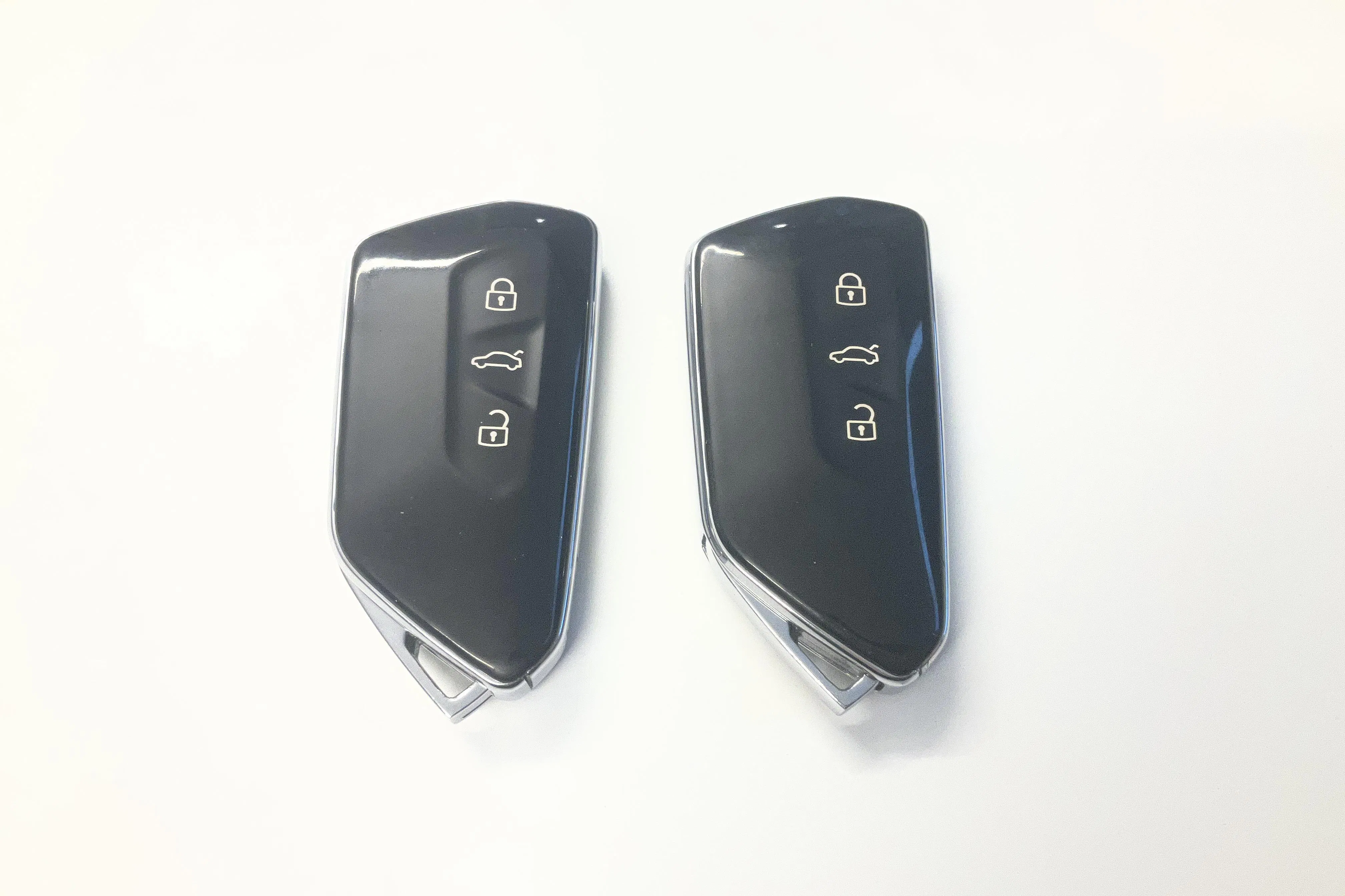 Presentationsfoto 21 av 21: VW ID.4 GTX 77kWh AWD (299hk) - 4 748 mil - Automat - silver - 2023