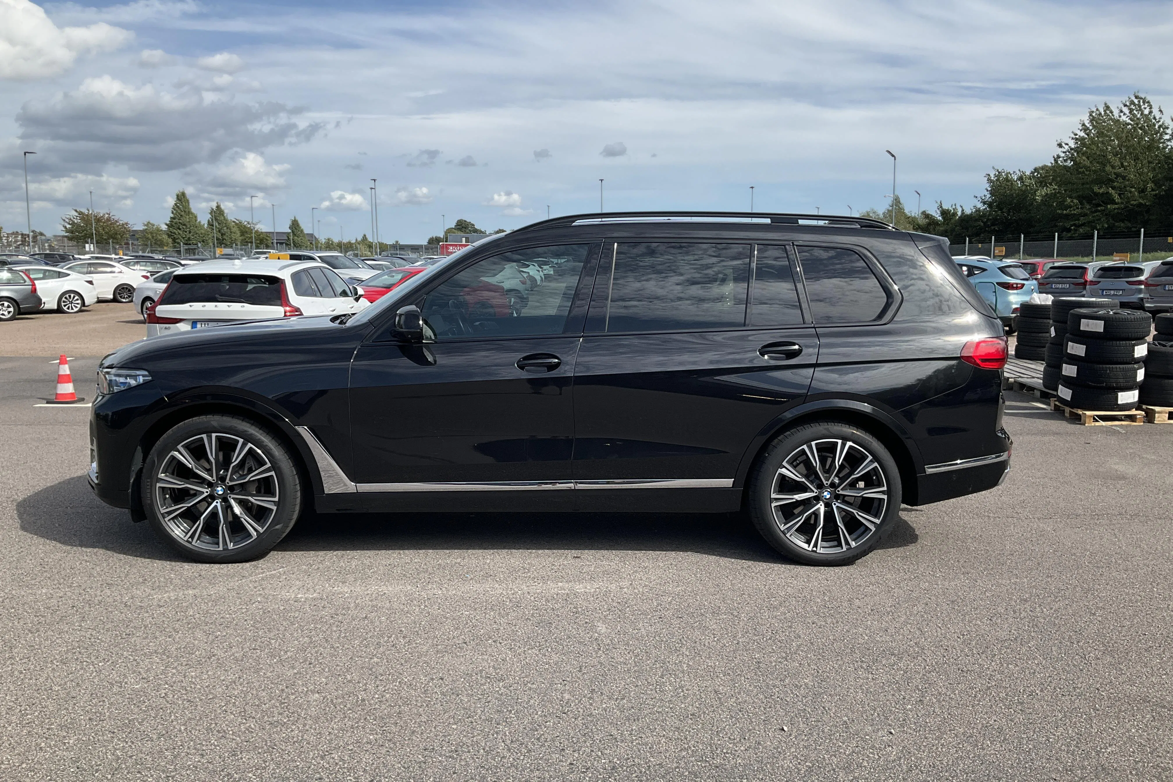 Presentation photo 2 of 21: BMW X7 xDrive30d, G07 (265hk) - 88 480 km - Automatic - black - 2019