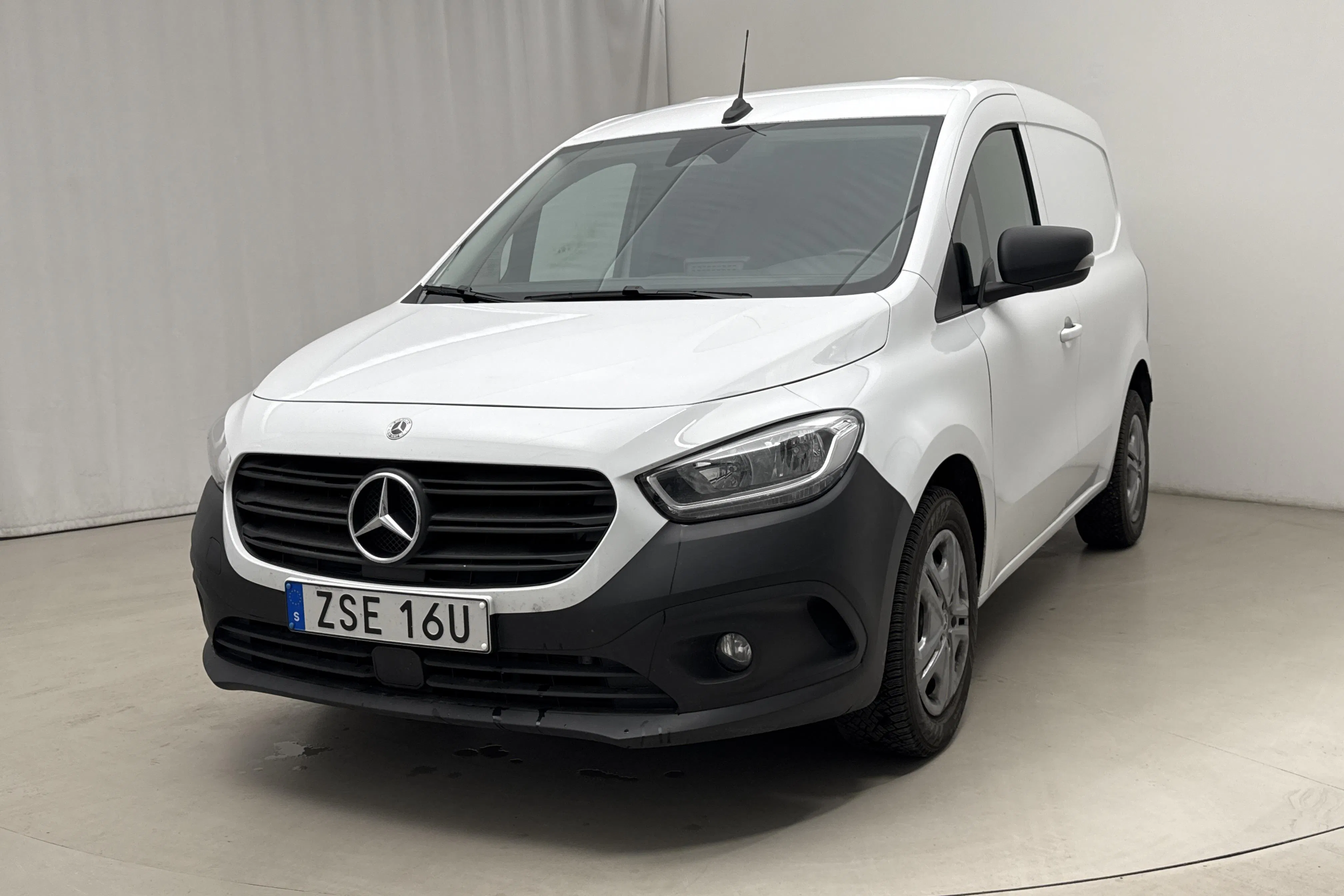 Presentation photo 1 of 15: Mercedes Citan 110 1.5 CDI (95hk) - 23 460 km - Manual - white - 2025