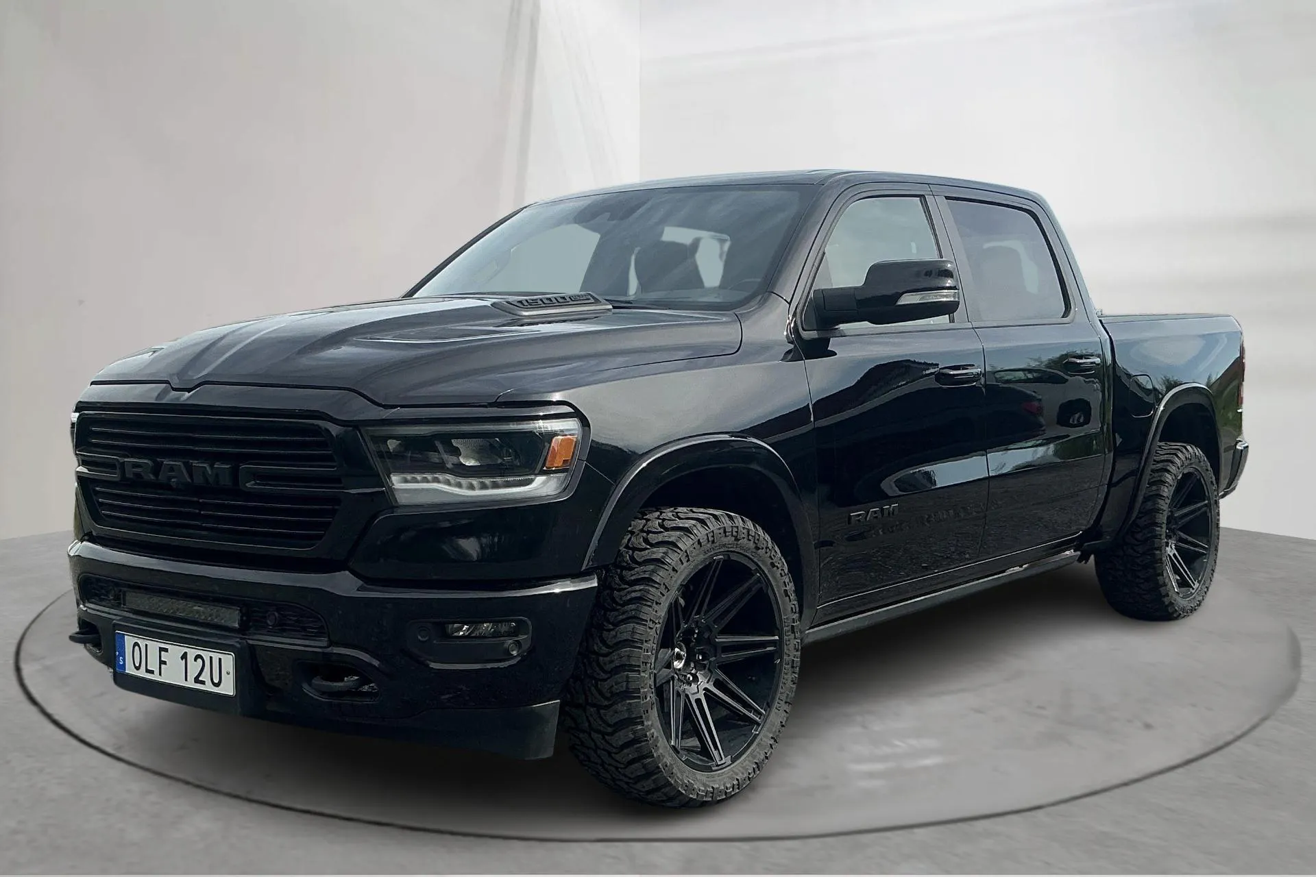 Presentation photo 1 of 18: Dodge RAM 1500 5.7 (395hk) - 67 390 km - Automatic - black - 2021