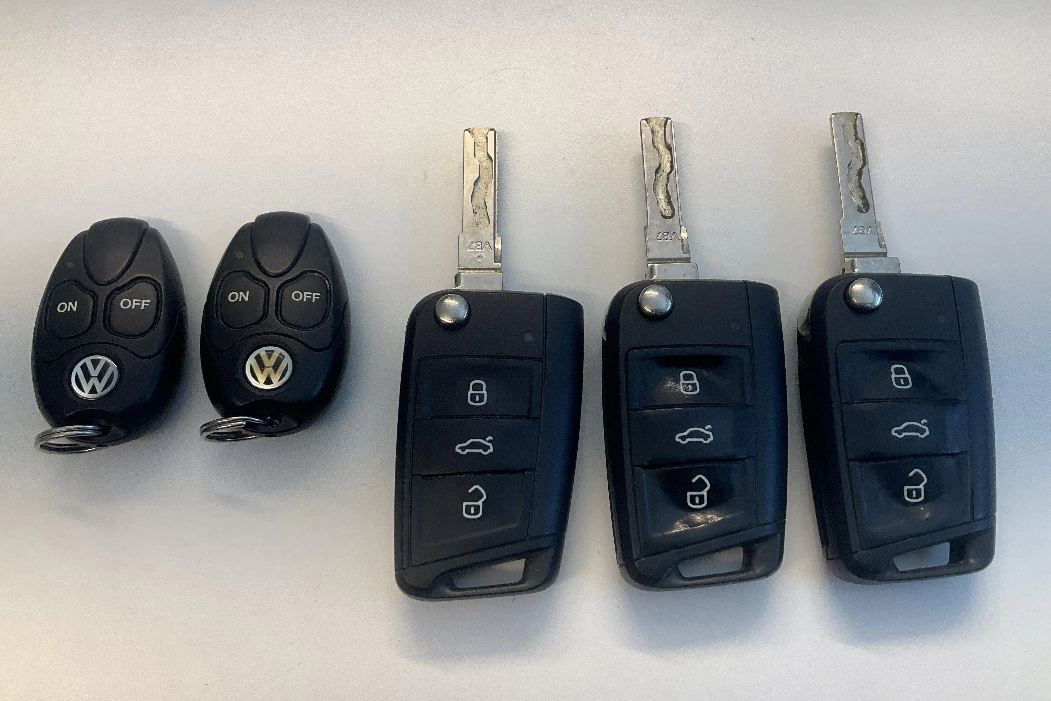Presentationsfoto 15 av 15: VW Golf VII 1.6 TDI BlueMotion Technology 5dr (105hk) - 21 471 mil - Automat - silver - 2014