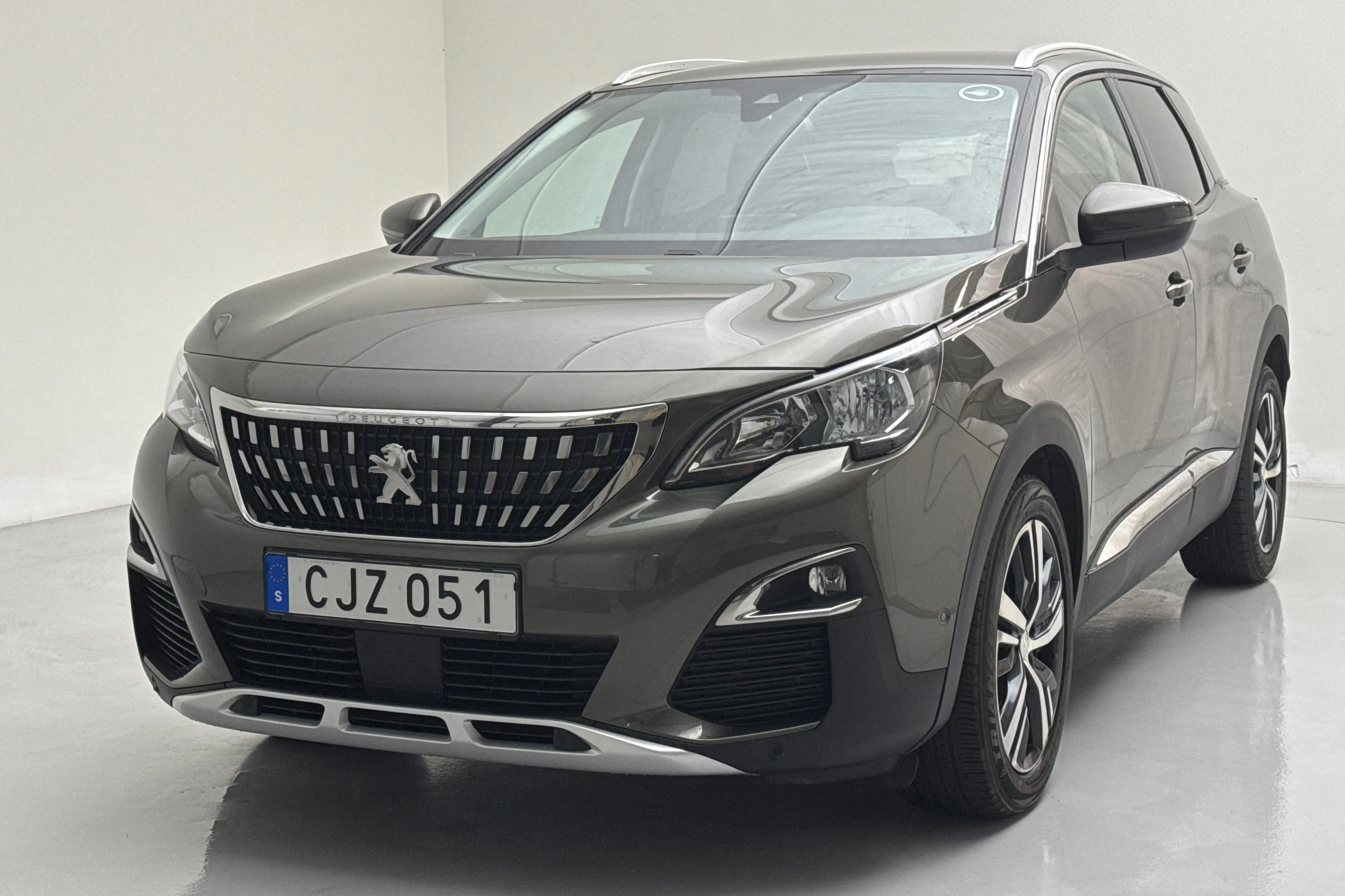 Presentation photo 1 of 14: Peugeot 3008 1.2 PureTech (130hk) - 79 220 km - Automatic - 2018