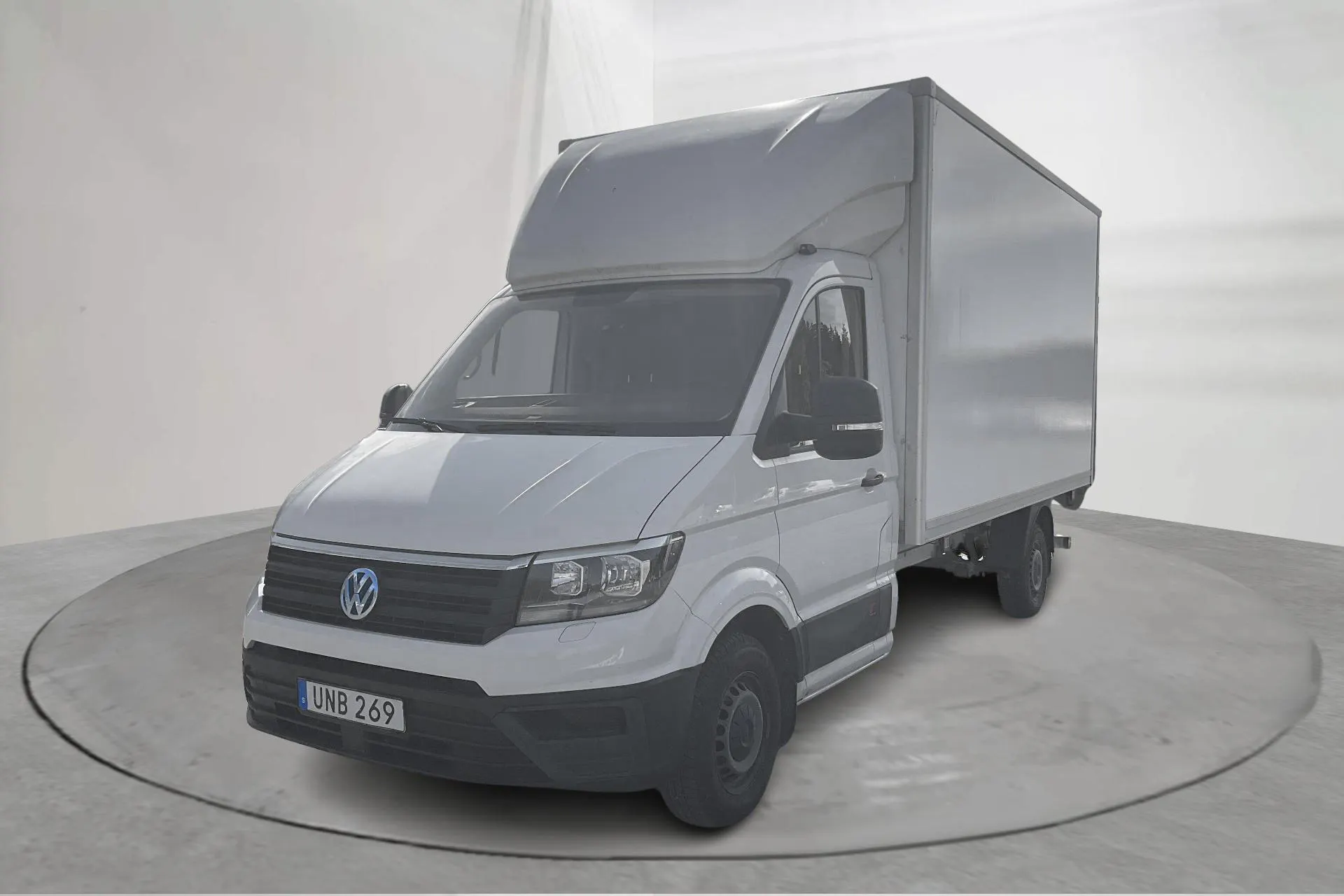 Presentationsfoto 1 av 15: VW Crafter 35 2.0 TDI Volymskåp (177hk) - 18 401 mil - Automat - vit - 2023