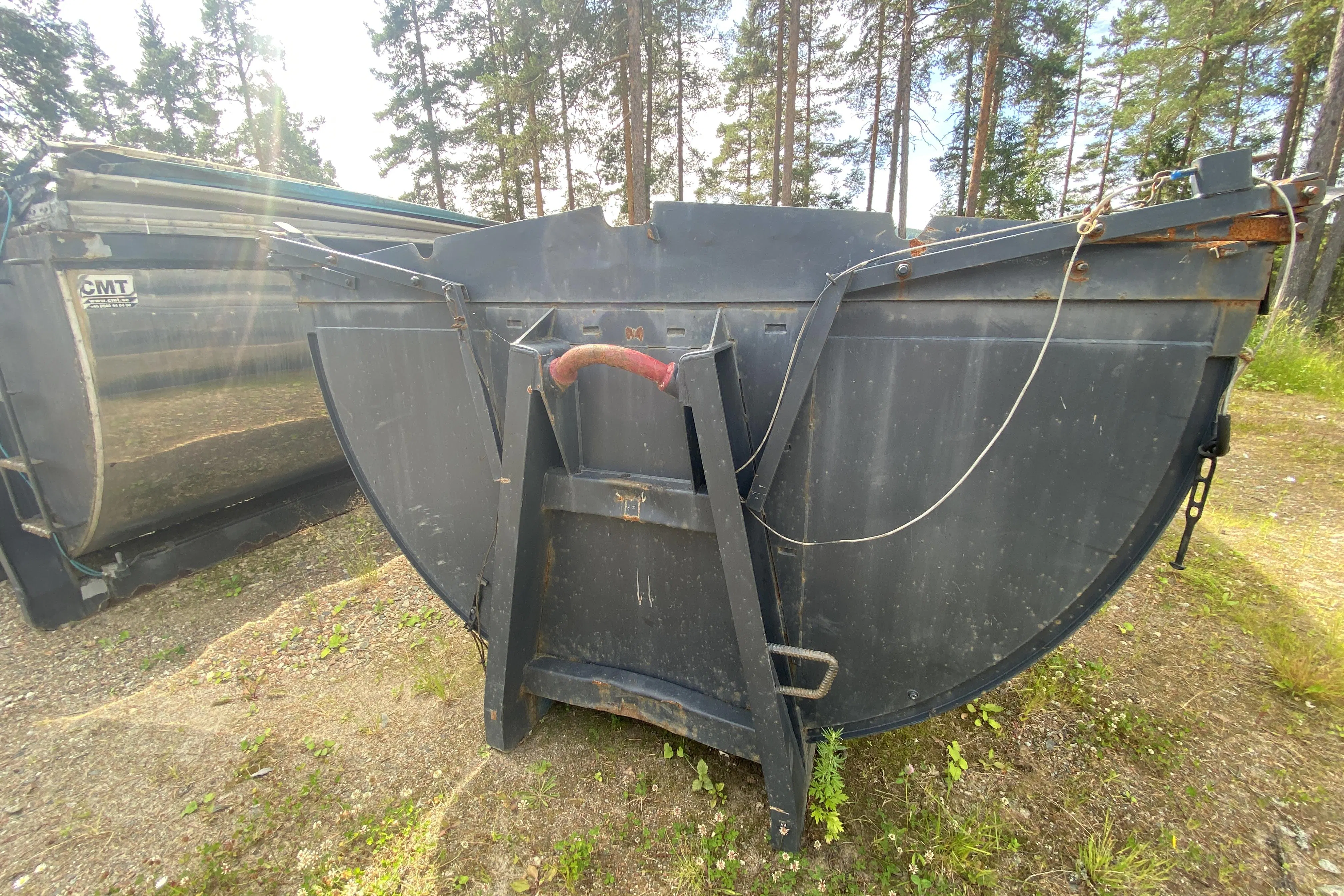 Presentation photo 9 of 9: LMV asfaltflak, lastväxlarflak - 0 km