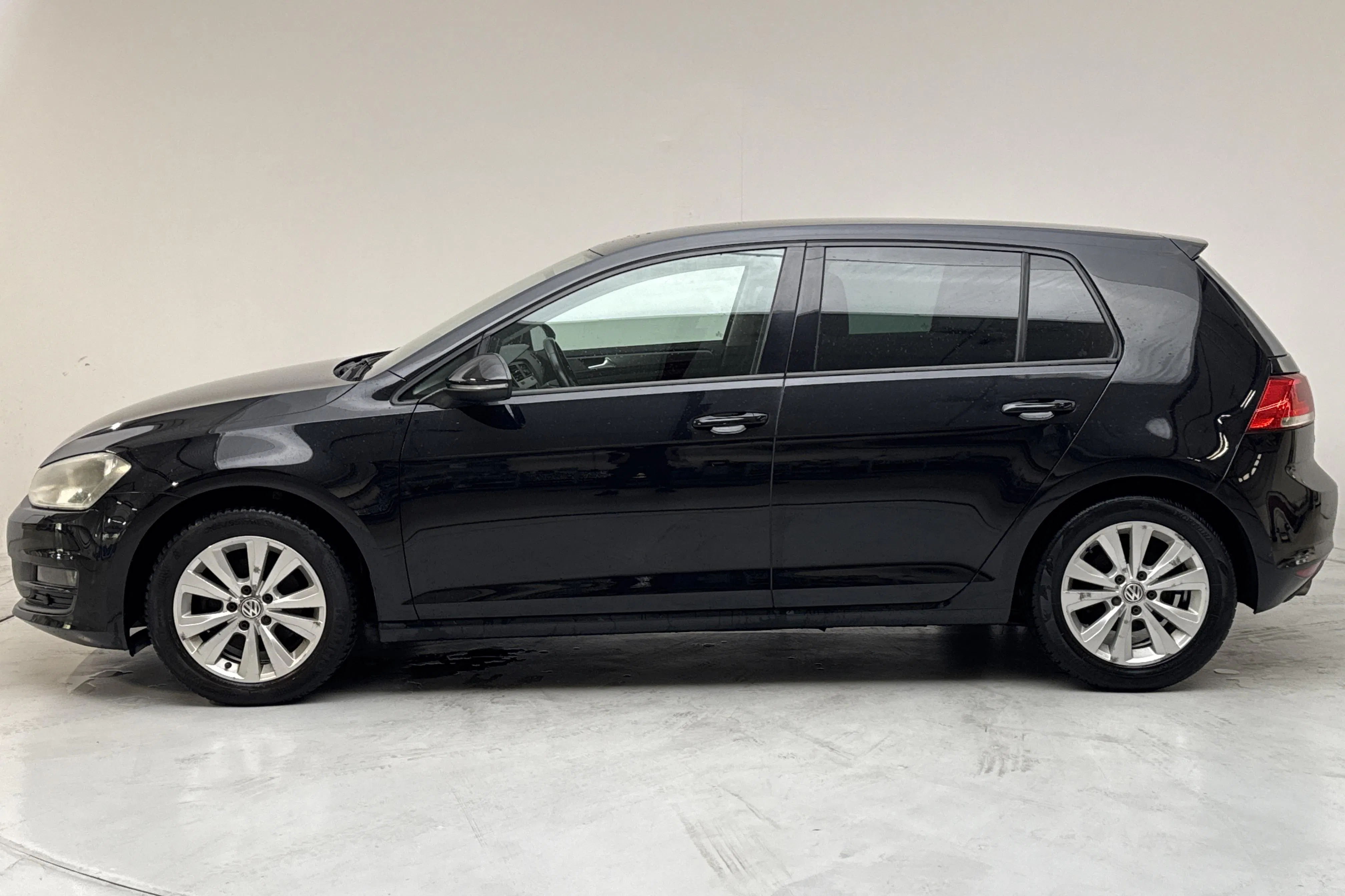 Presentation photo 2 of 11: VW Golf VII 1.4 TSI Multifuel 5dr (122hk) - 97 830 km - Manual - black - 2014