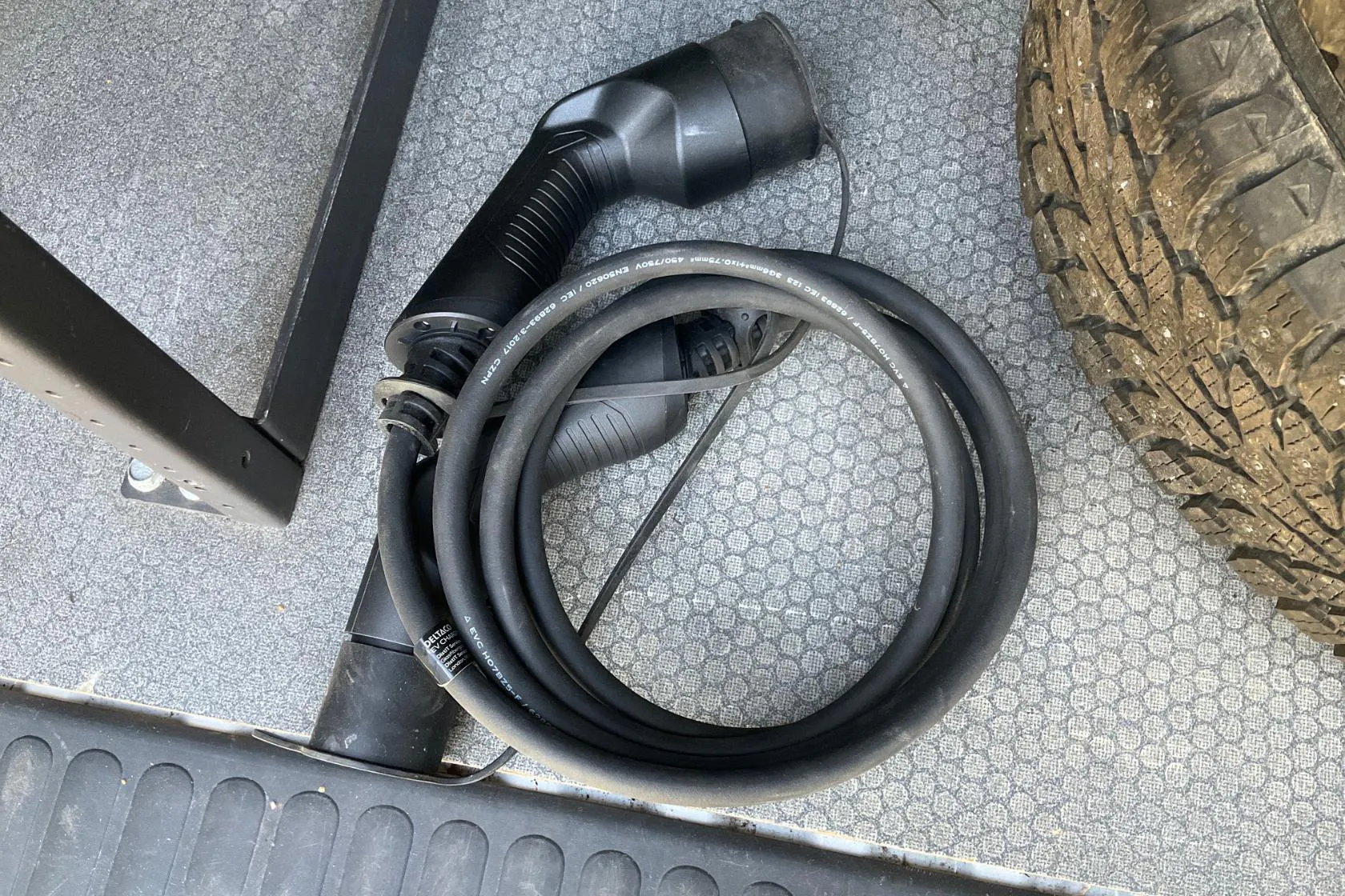 Presentation photo 14 of 14: Renault Kangoo Z.E Power Plus 33kWh Skåp (60hk) - 52 220 km - Automatic - white - 2019