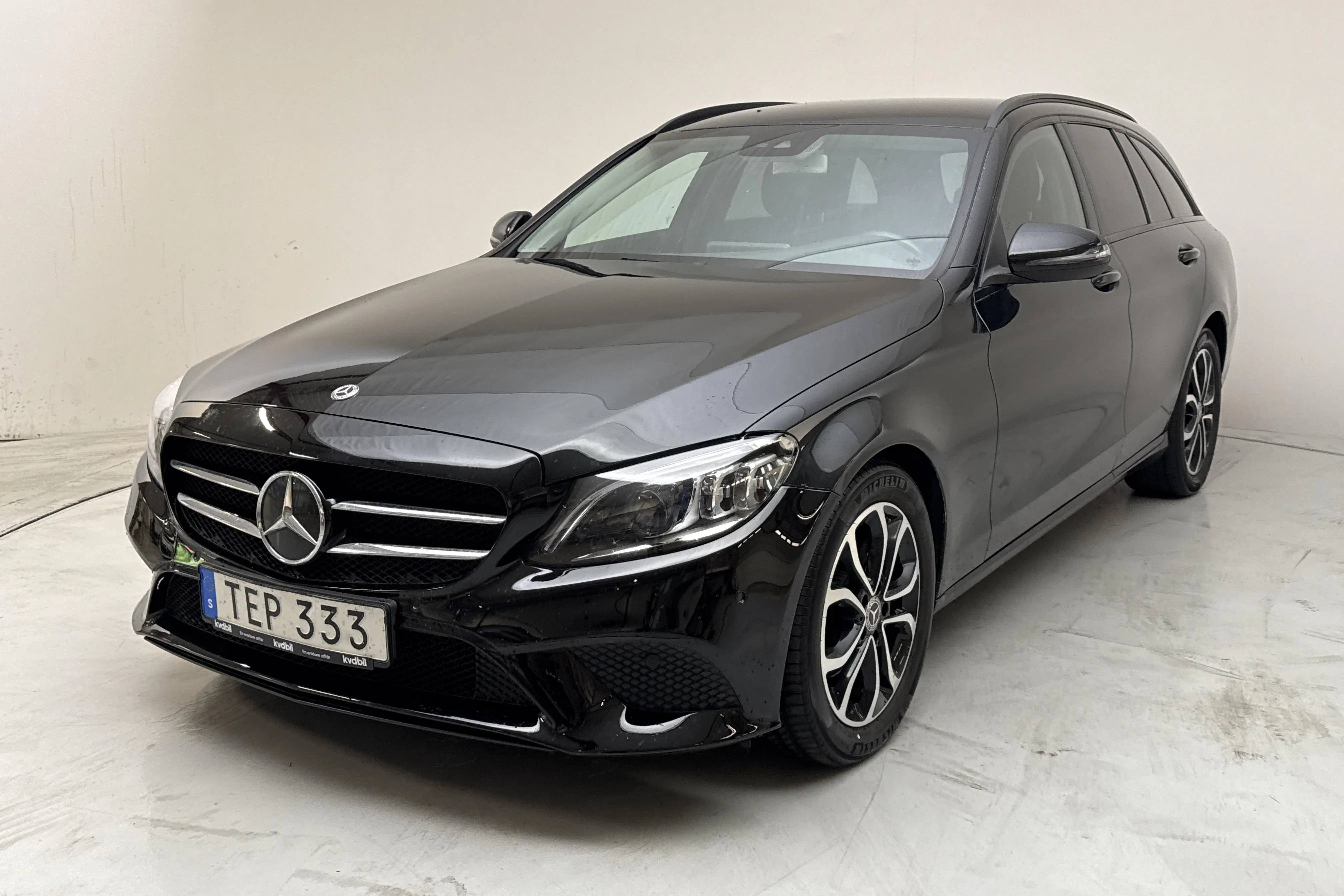 Presentation photo 1 of 14: Mercedes C 220 d Kombi S205 (194hk) - 136 990 km - Automatic - black - 2019