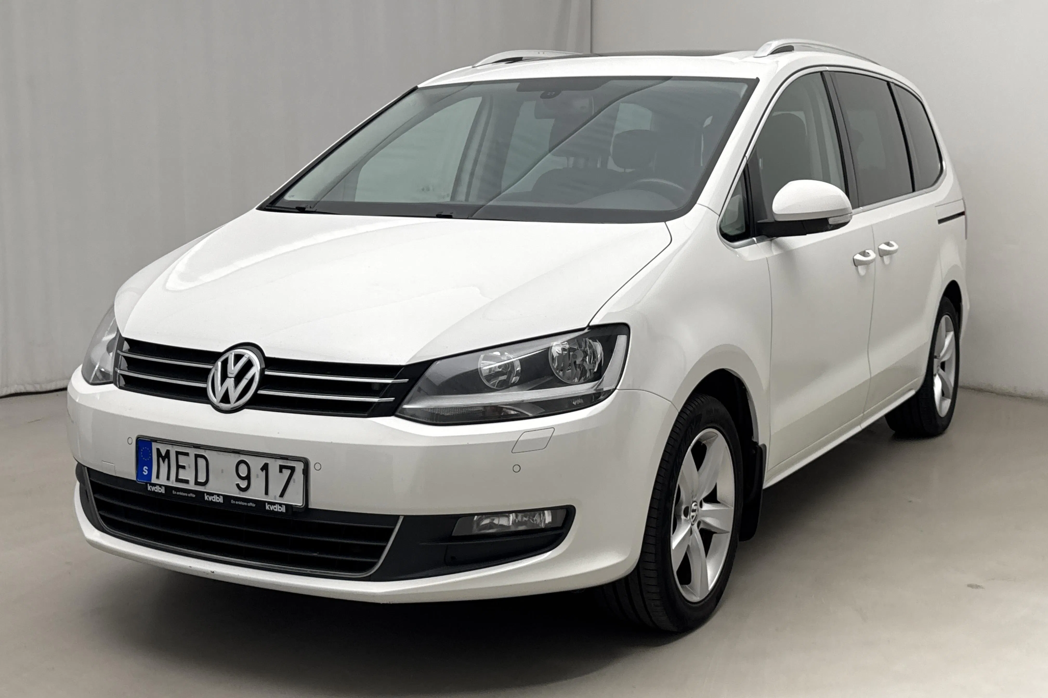 Presentation photo 1 of 20: VW Sharan 2.0 TDI BlueMotion Technology 4motion (140hk) - 261 370 km - Manual - white - 2012