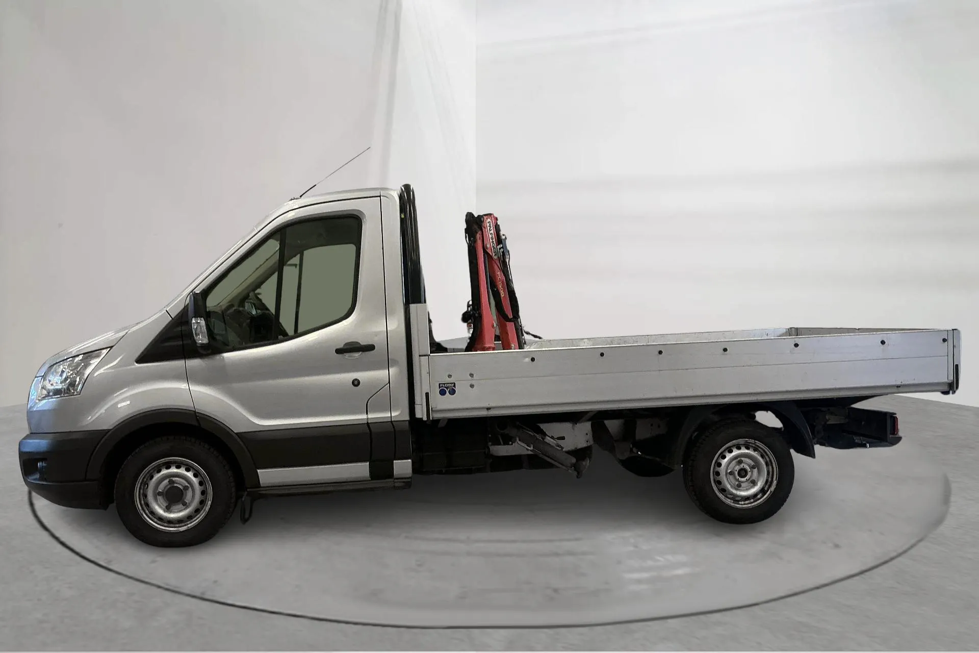 Presentationsfoto 2 av 19: Ford Transit 310 (125hk) - 10 589 mil - Manuell - grå - 2015