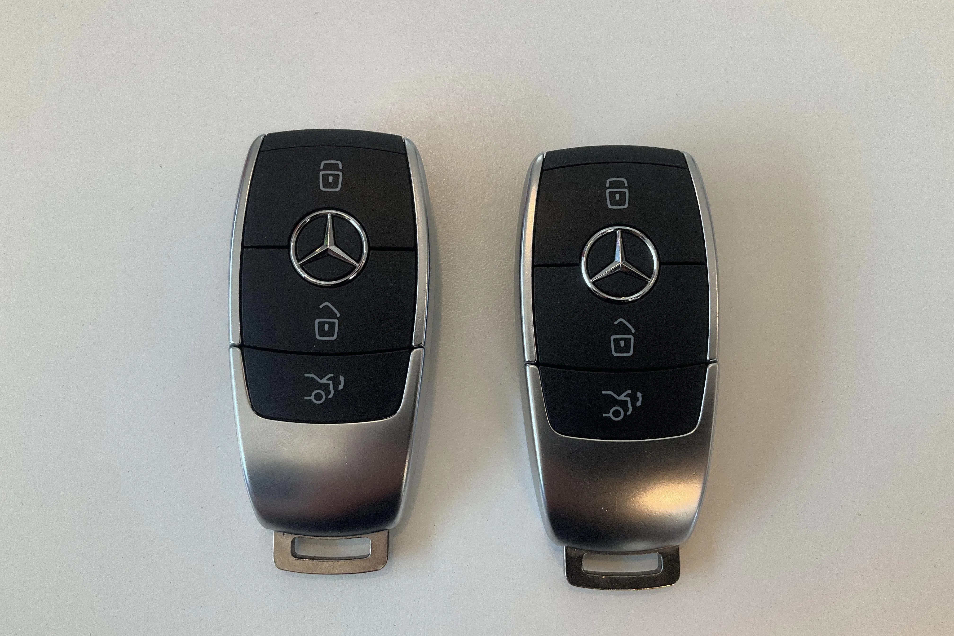 Presentation photo 20 of 20: Mercedes EQB 250+ X243 (190hk) - 19 930 km - Automatic - black - 2025