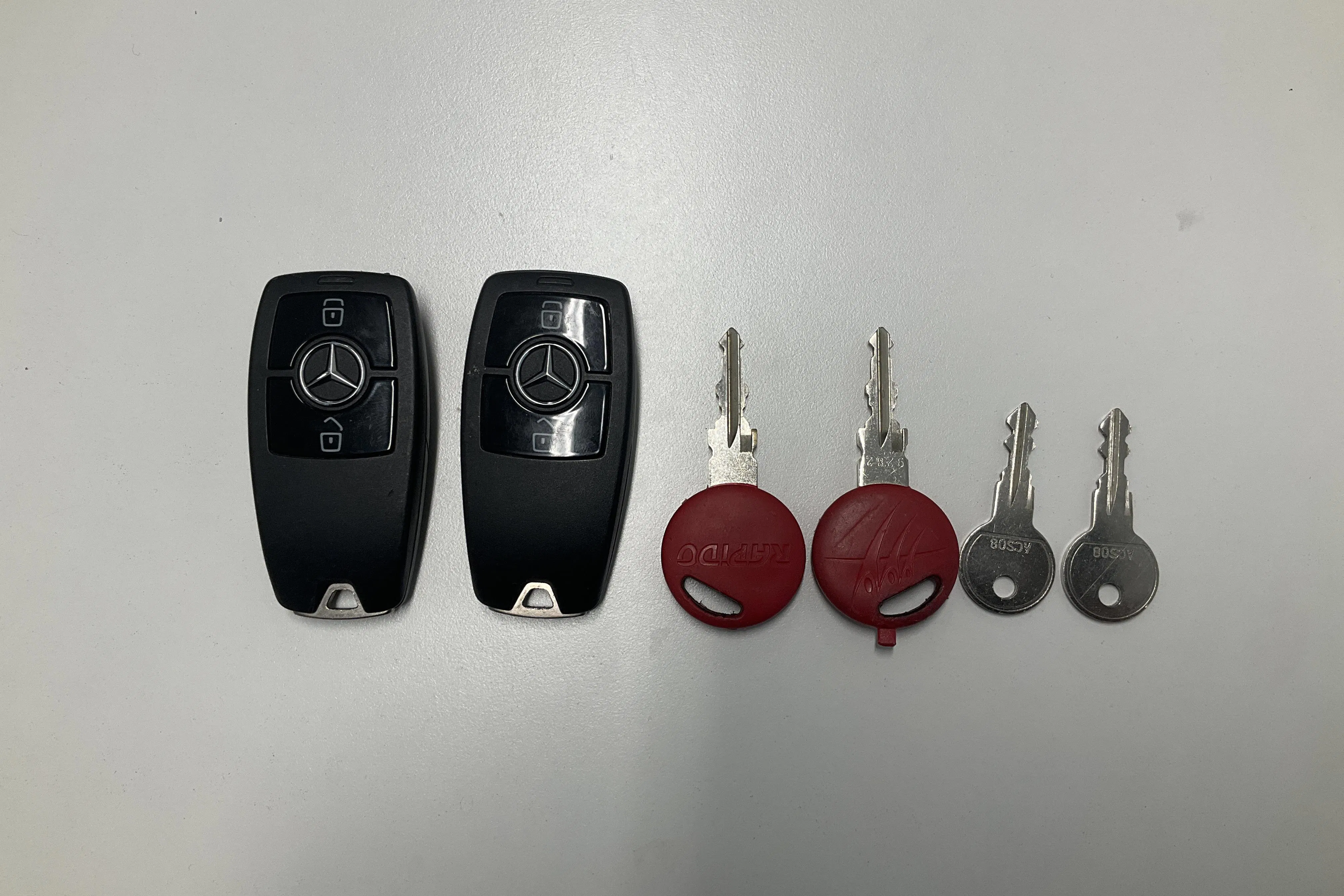 Presentationsfoto 57 av 57: MERCEDES-BENZ RAPIDO M96 Husbil - 4 177 mil - Automat - vit - 2022
