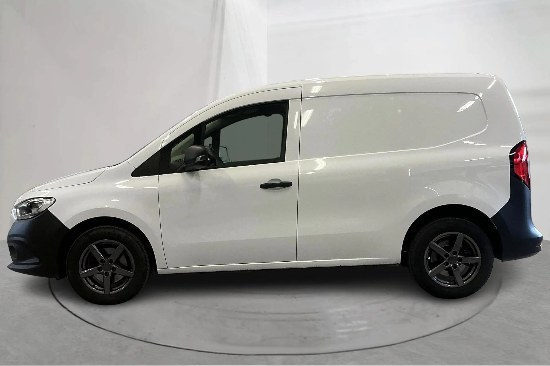 Presentation photo 2 of 14: Mercedes Citan 110 1.5 CDI (95hk) - 78 270 km - Automatic - white - 2024