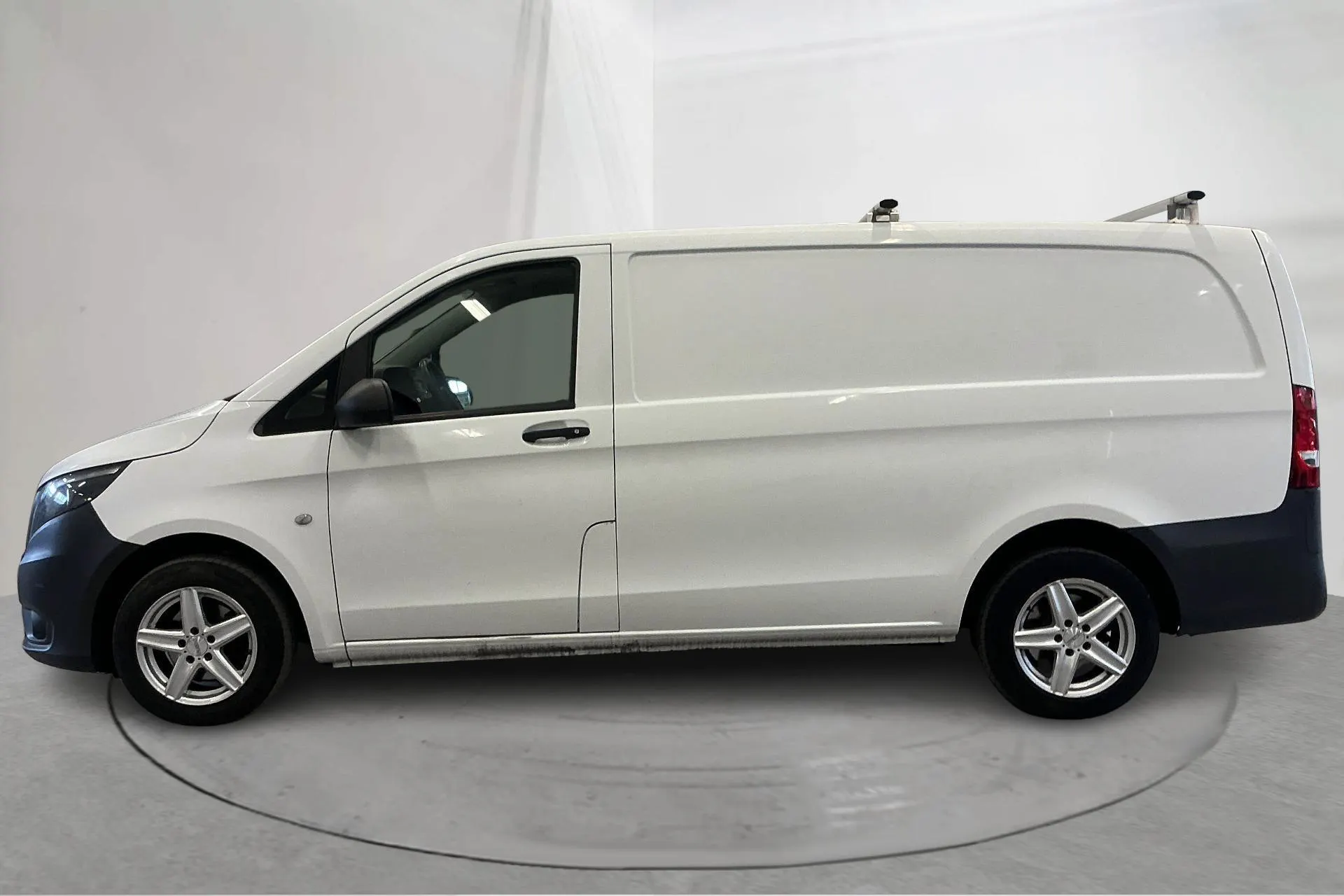 Presentation photo 2 of 14: Mercedes Vito 114 CDI W640 (136hk) - 135 310 km - Automatic - white - 2017