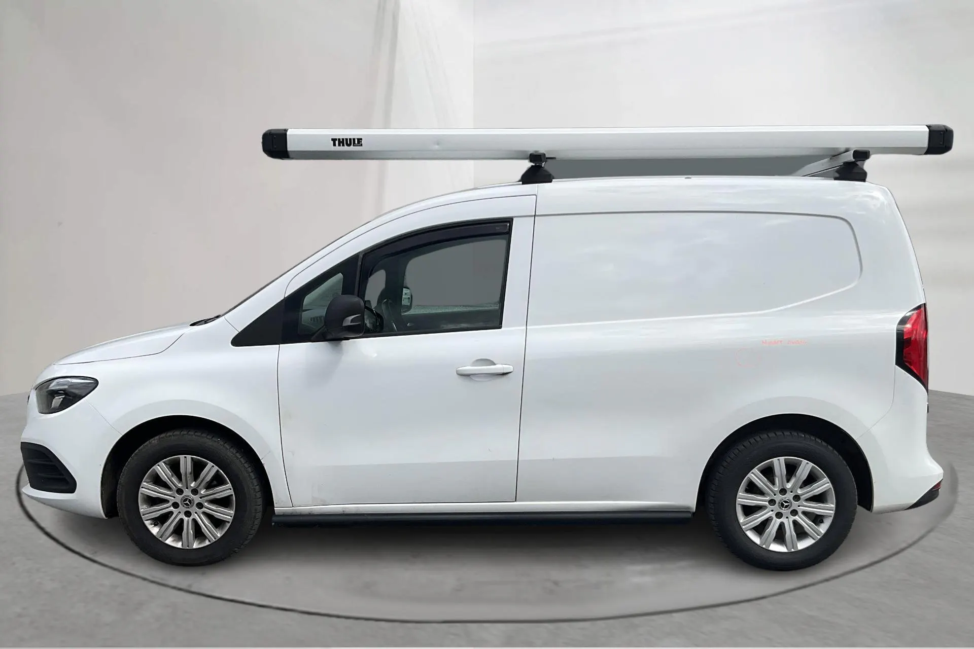 Presentation photo 2 of 13: Mercedes Citan 110 1.5 CDI (95hk) - 101 650 km - Manual - white - 2022