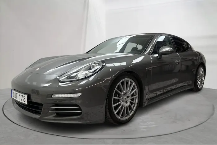 Porsche Panamera 4 (310hk)