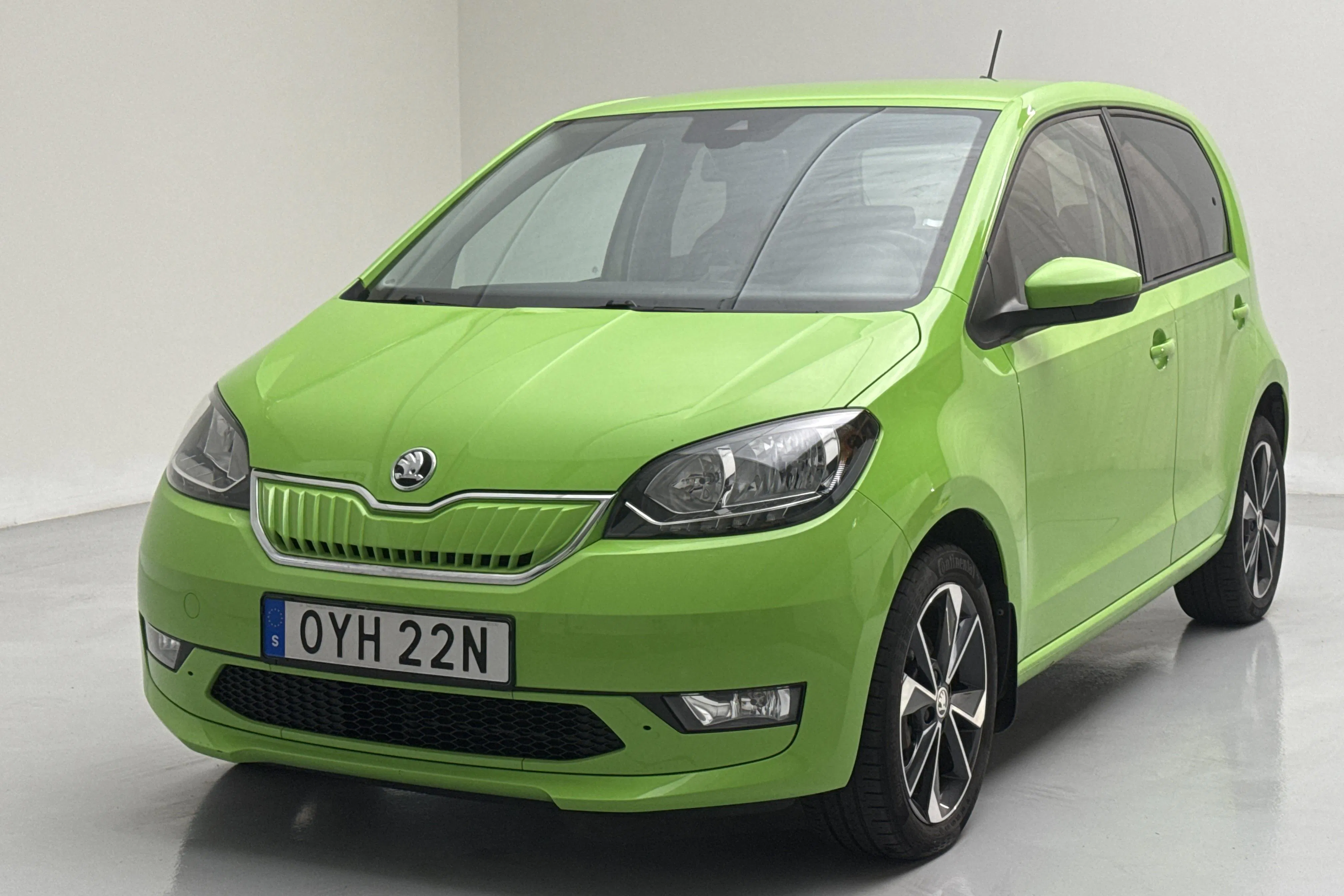 Presentationsfoto 1 av 15: Skoda CITIGOe iV 36,8kWh (83hk) - 3 422 mil - Automat - grön - 2021