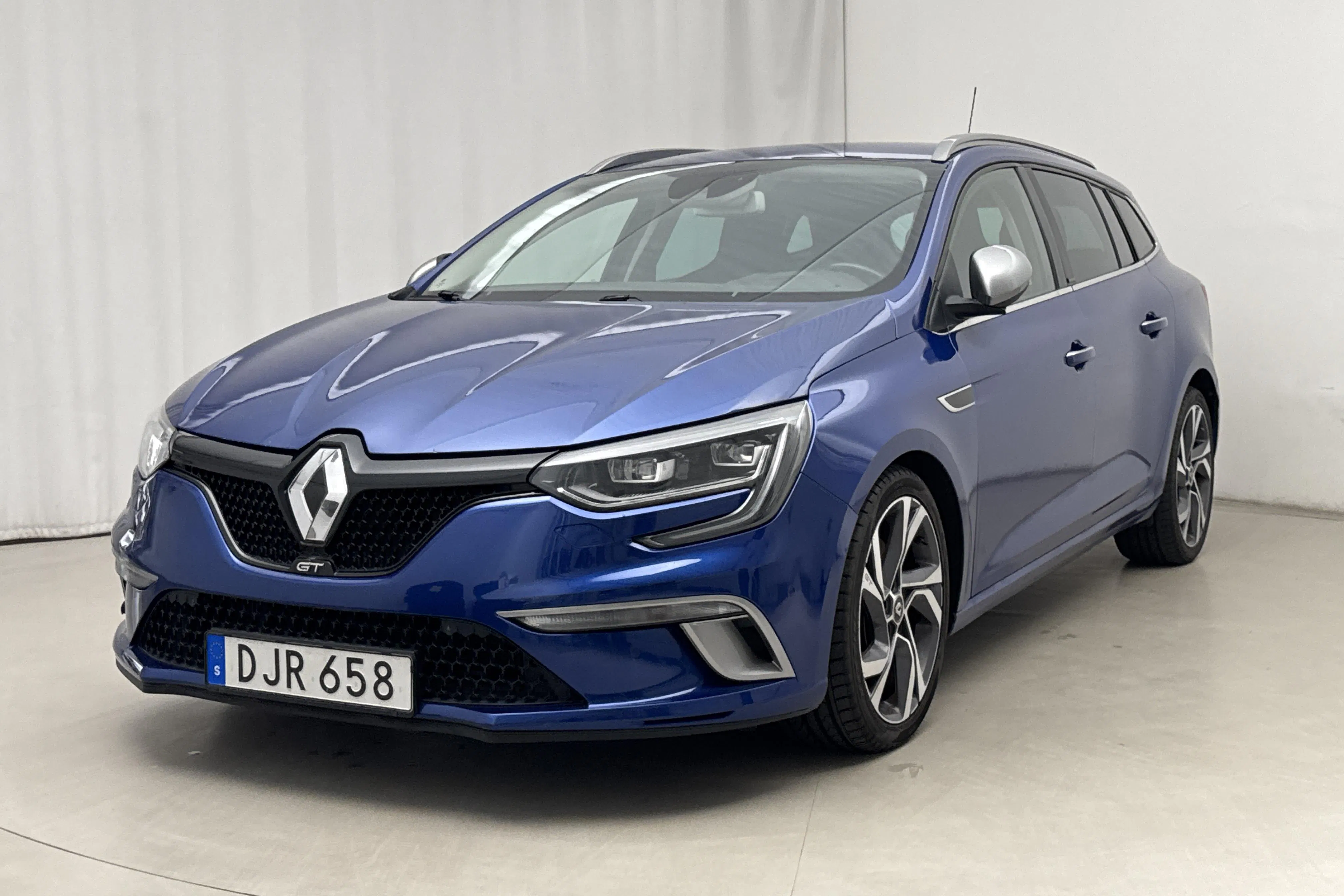 Presentation photo 1 of 18: Renault Mégane 1.6 TCe GT 5dr (205hk) - 153 840 km - Automatic - blue - 2017