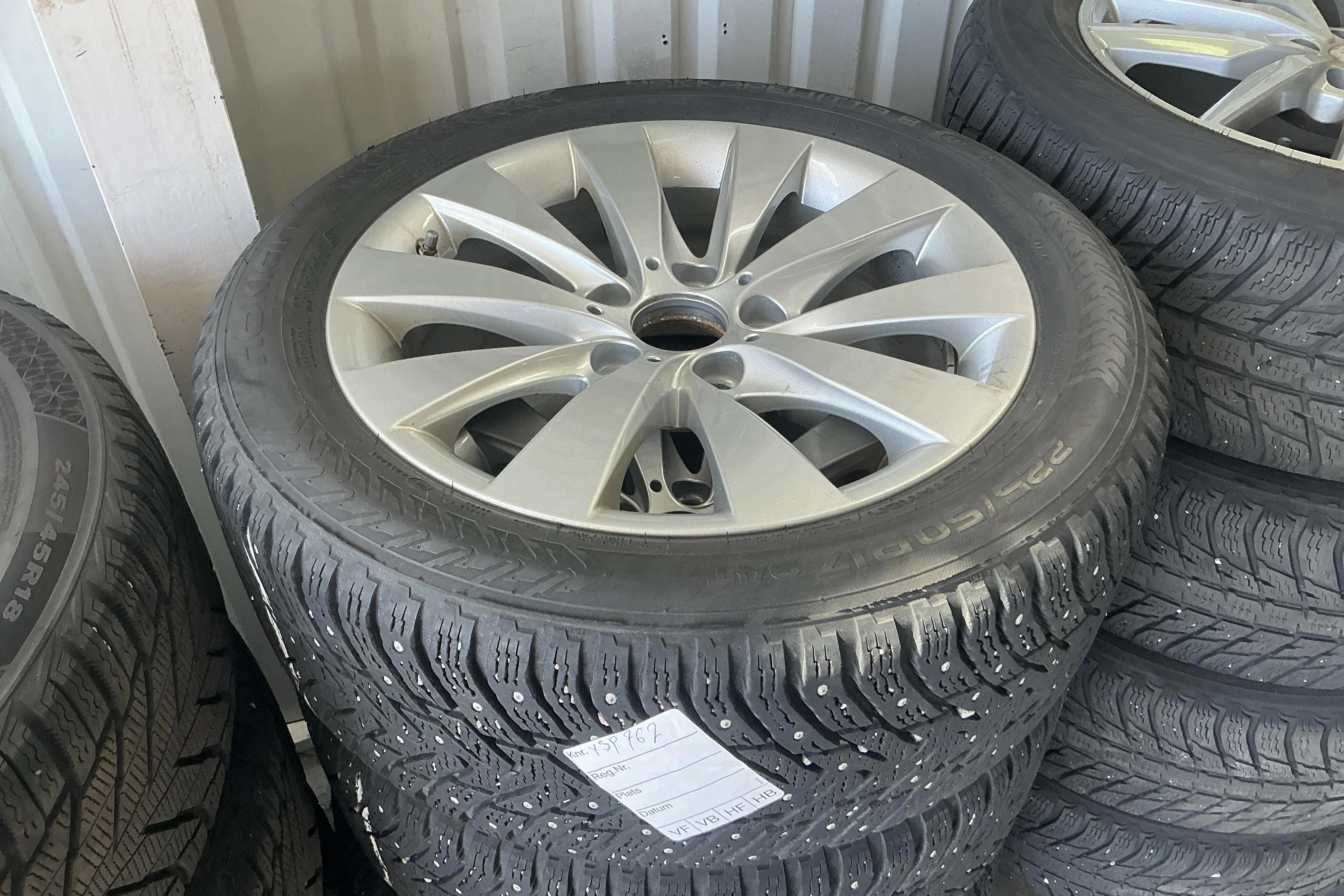 Presentation photo 15 of 15: BMW 320d xDrive Touring, F31 (190hk) - 88 840 km - Automatic - silver - 2018