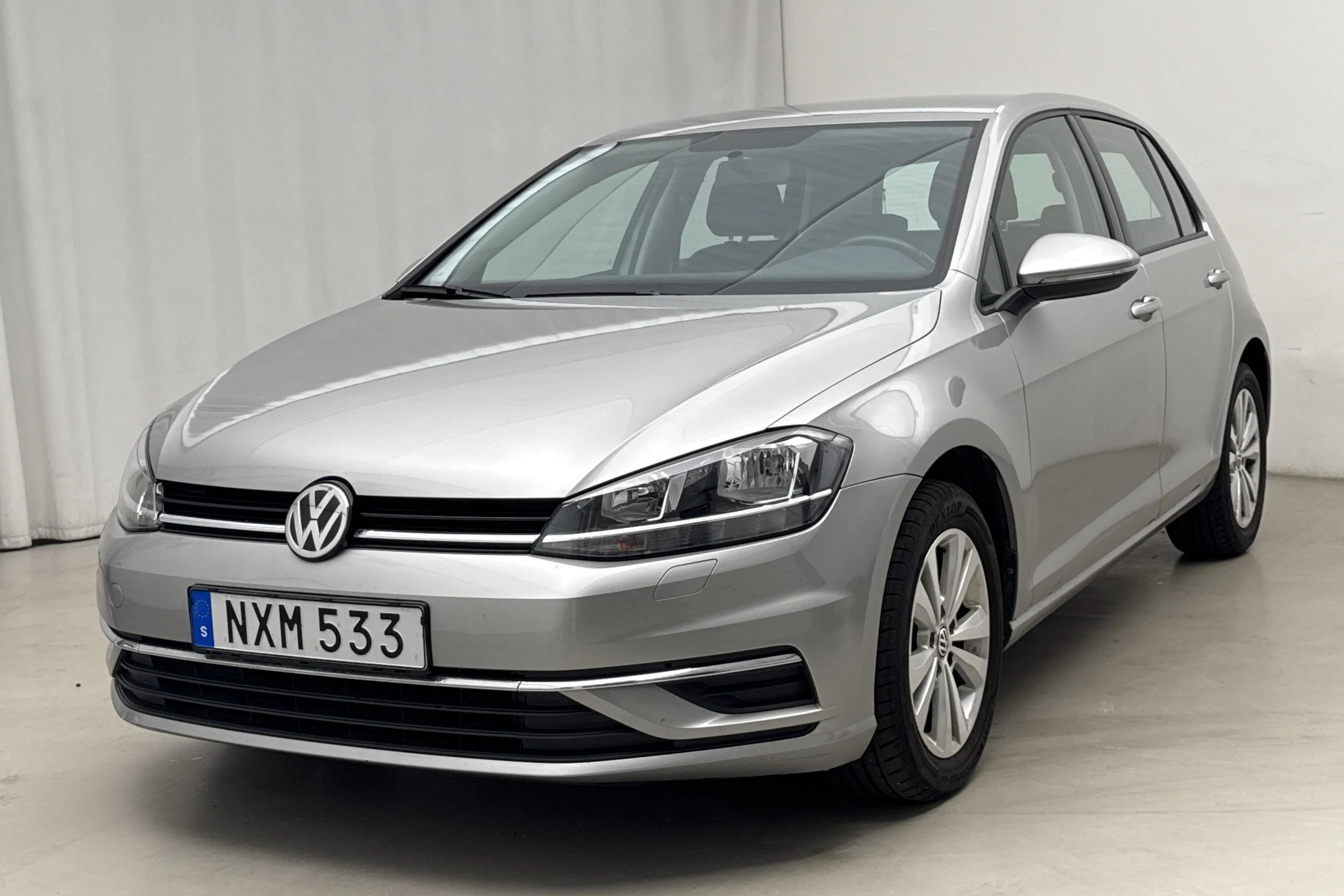 Presentationsfoto 1 av 14: VW Golf VII 1.0 TSI 5dr (110hk) - 5 324 mil - Manuell - silver - 2018